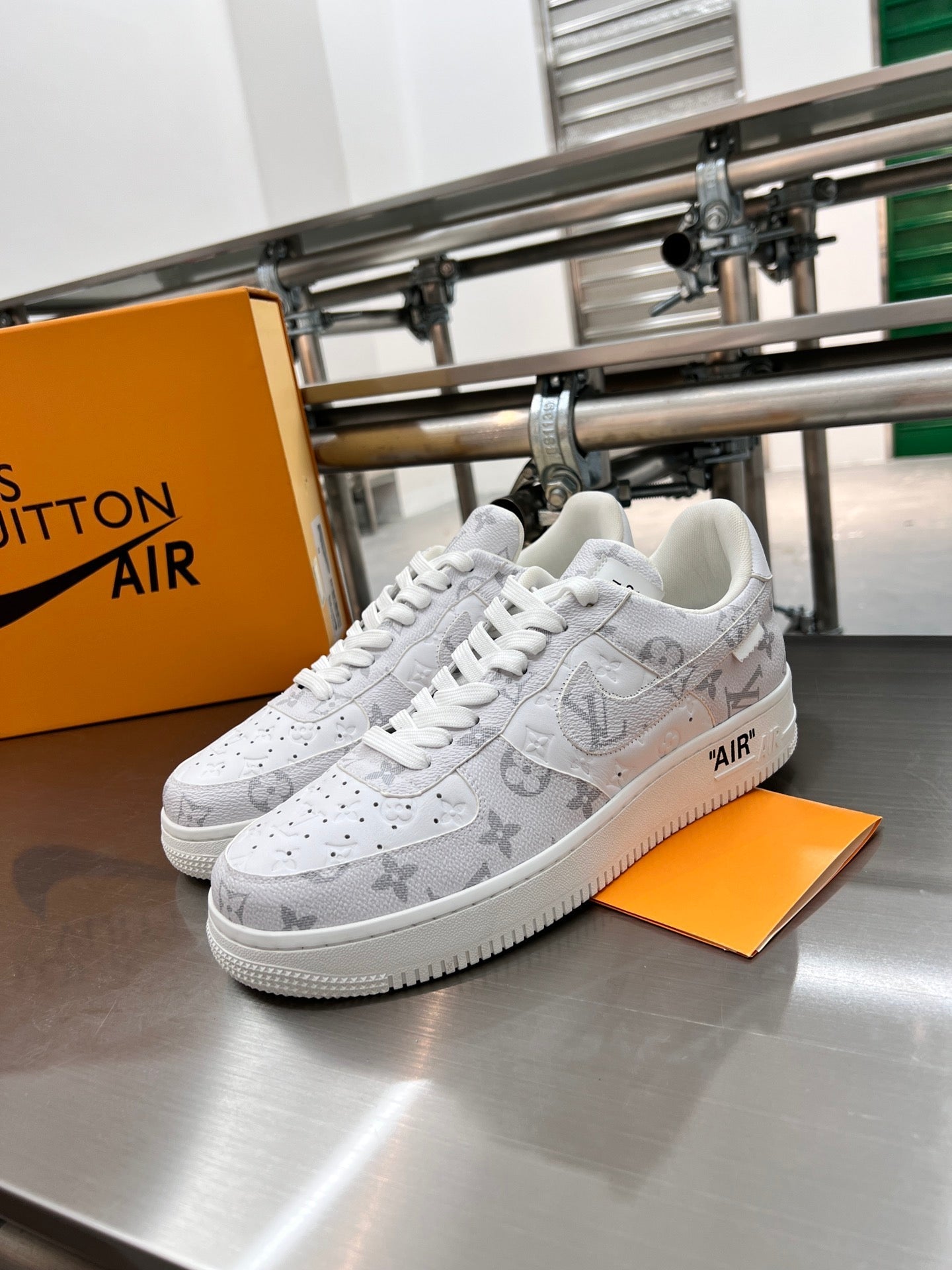 Luxury Shoes - LU-V - 1107