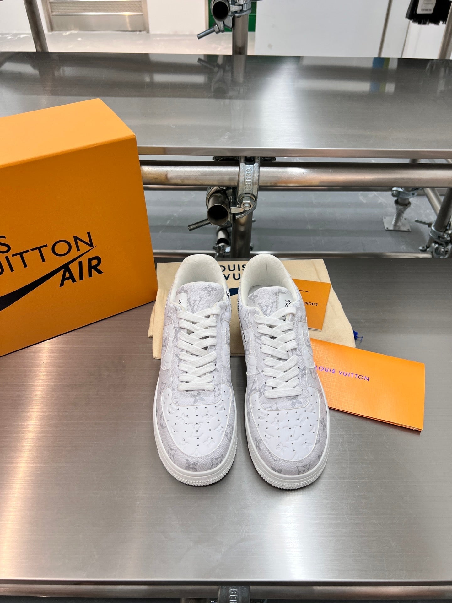 Luxury Shoes - LU-V - 1107