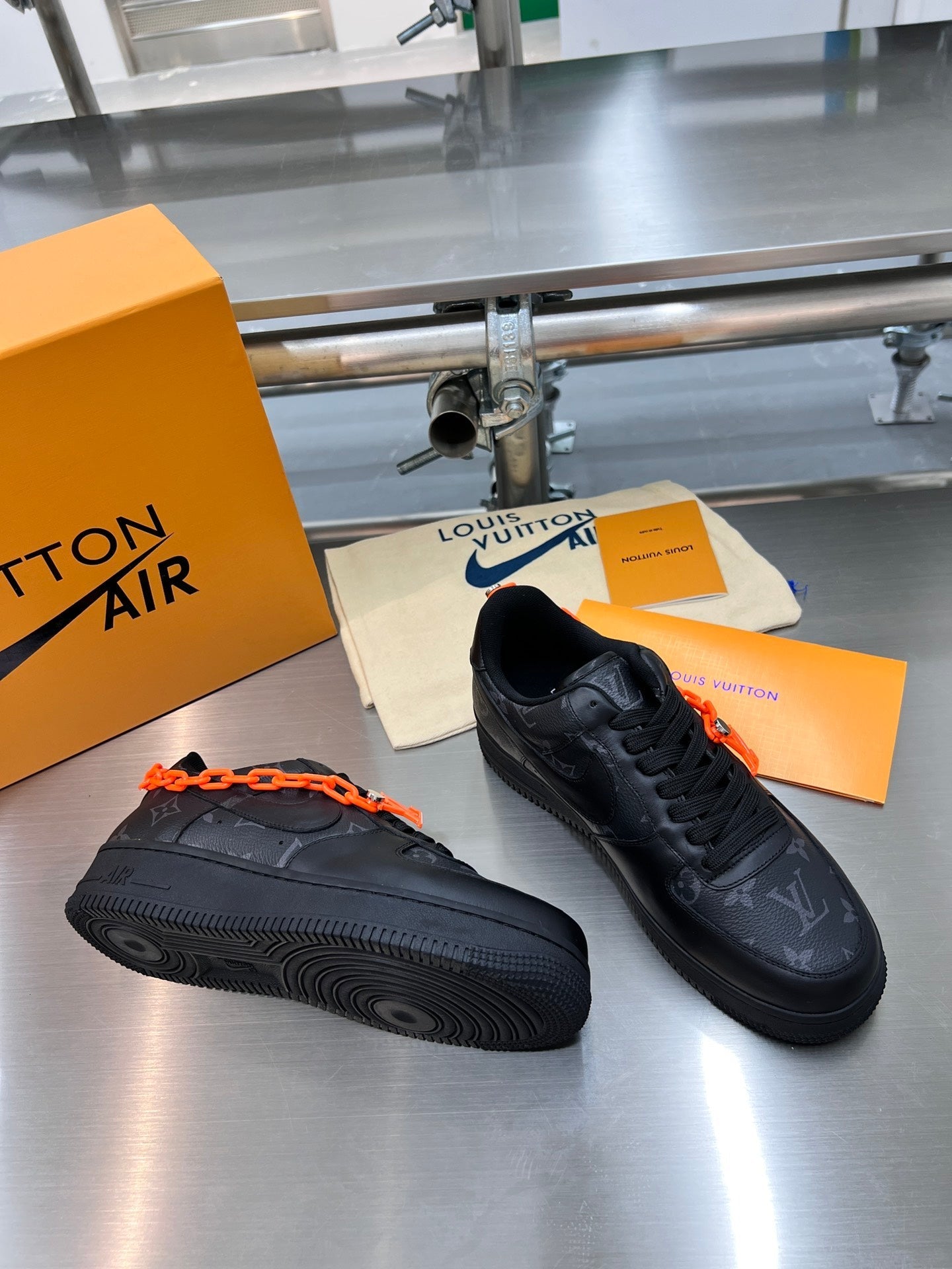 Luxury Shoes - LU-V - 1108