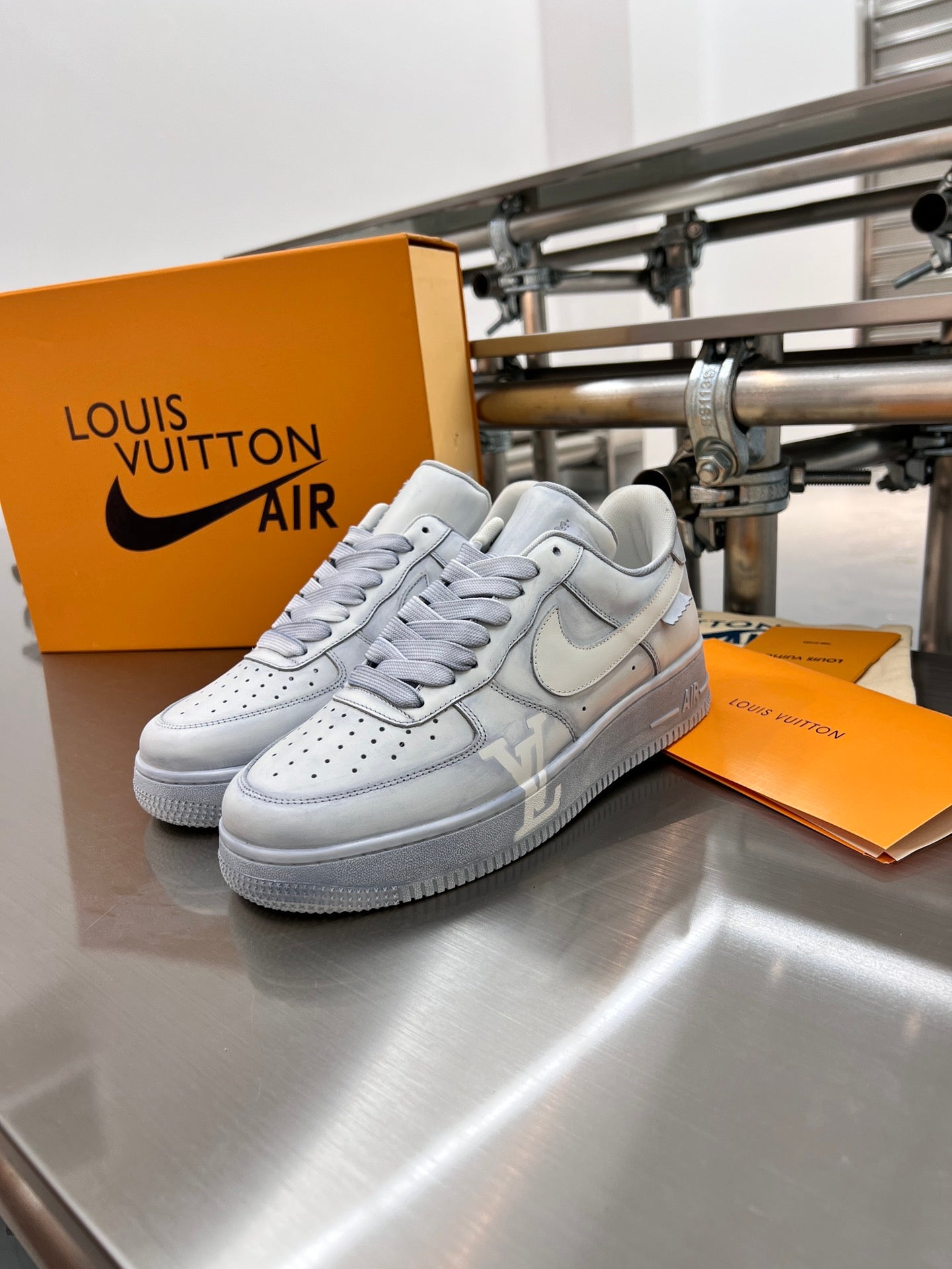 Luxury Shoes - LU-V - 1111