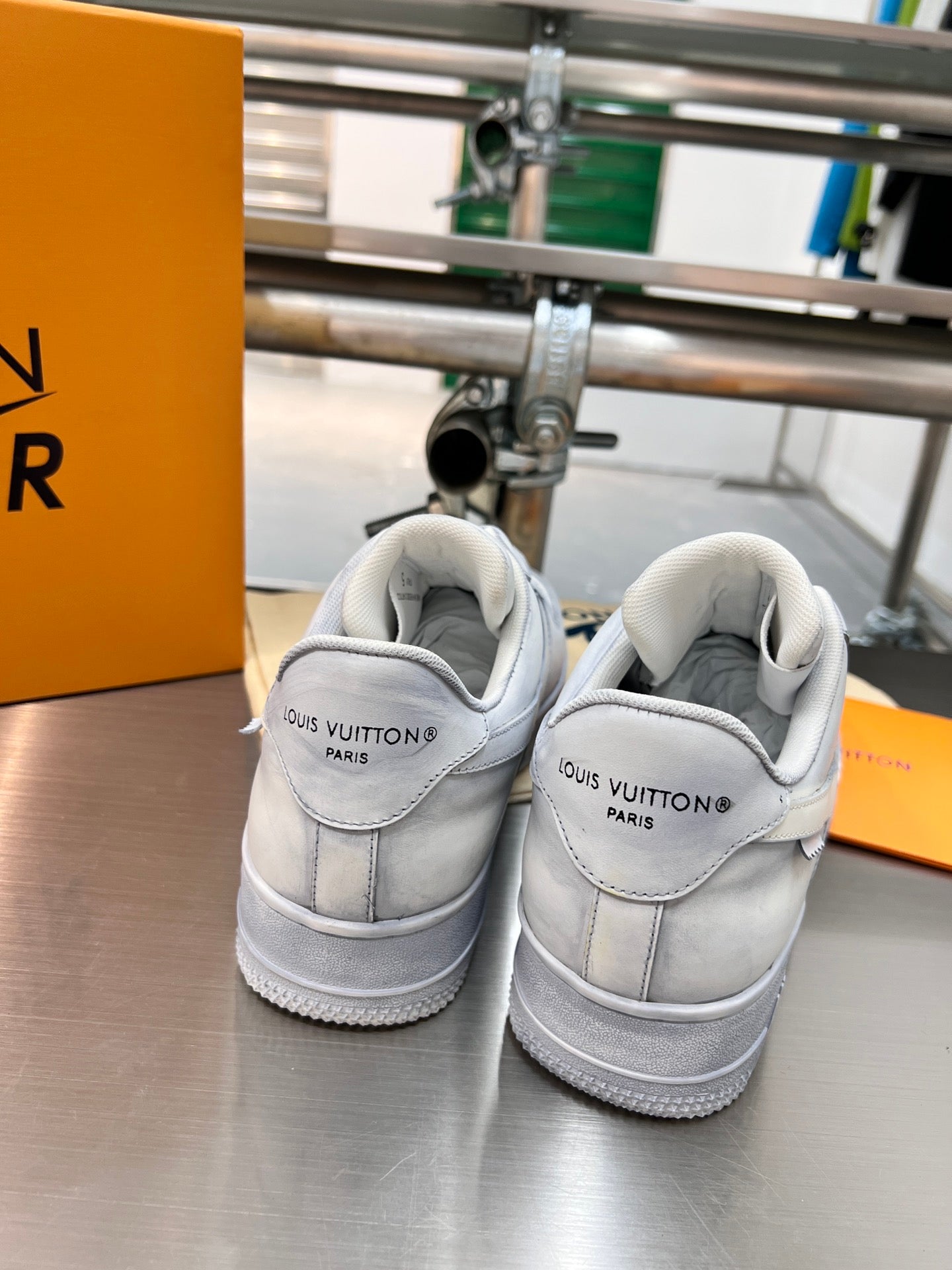 Luxury Shoes - LU-V - 1111