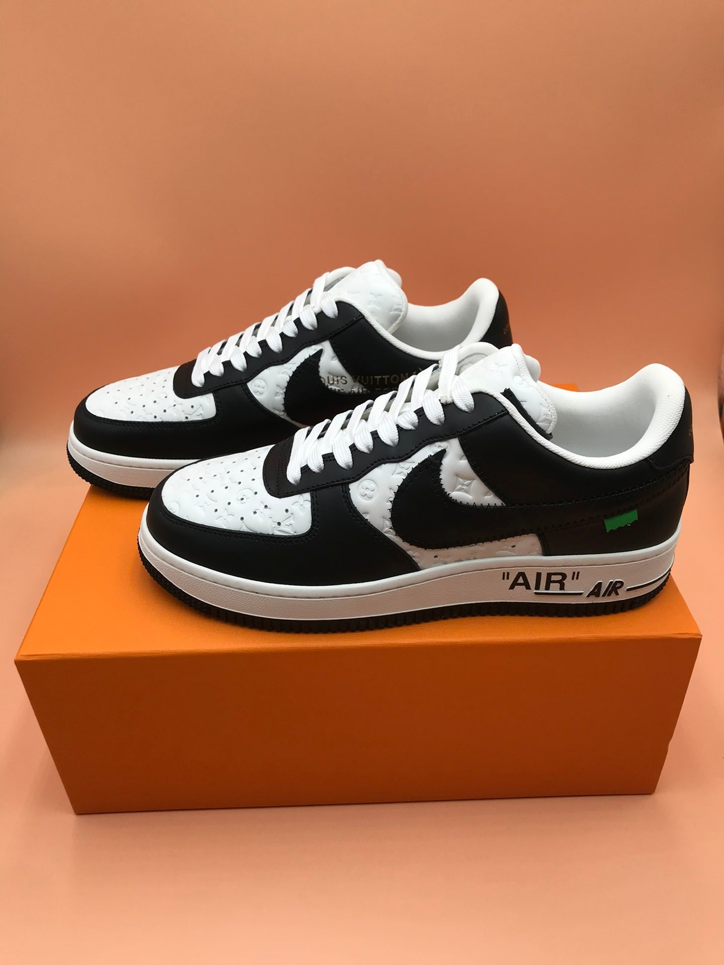 Luxury Shoes - LU-V - 1102