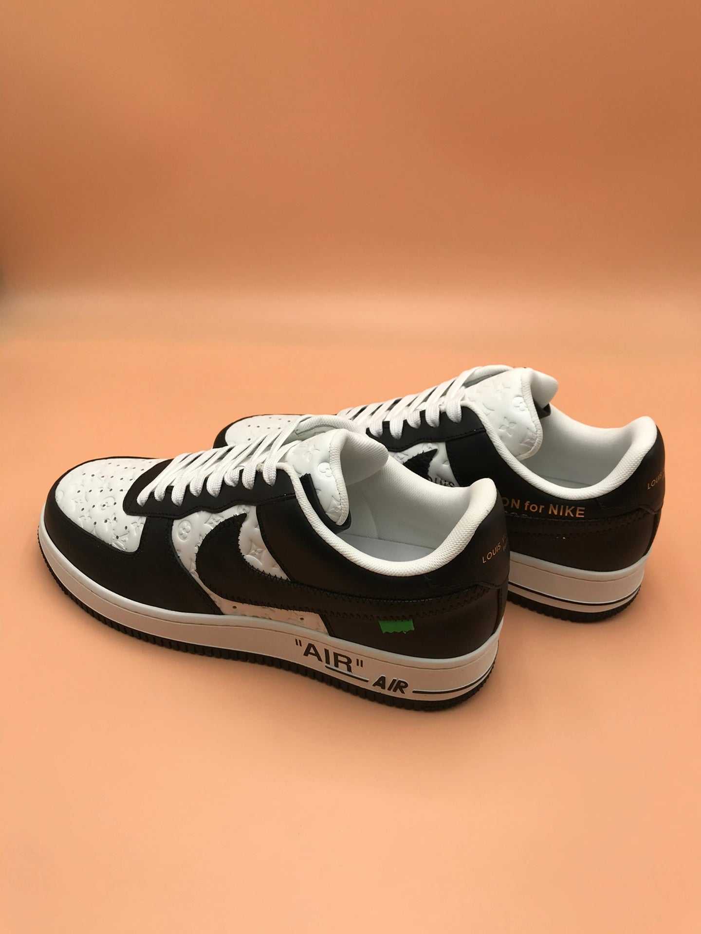 Luxury Shoes - LU-V - 1102