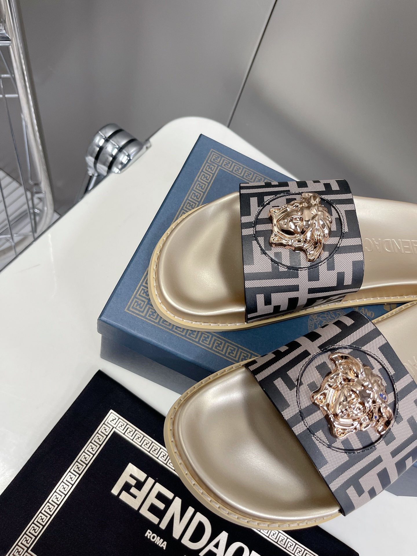 Luxury Shoes - FED - 519