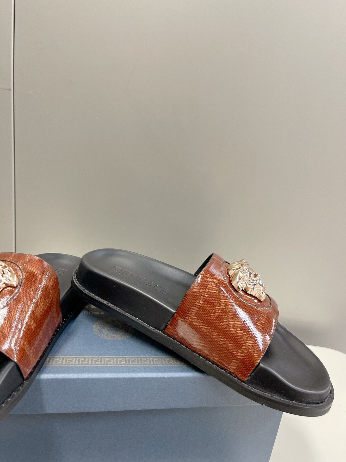 Luxury Shoes - FED - 518