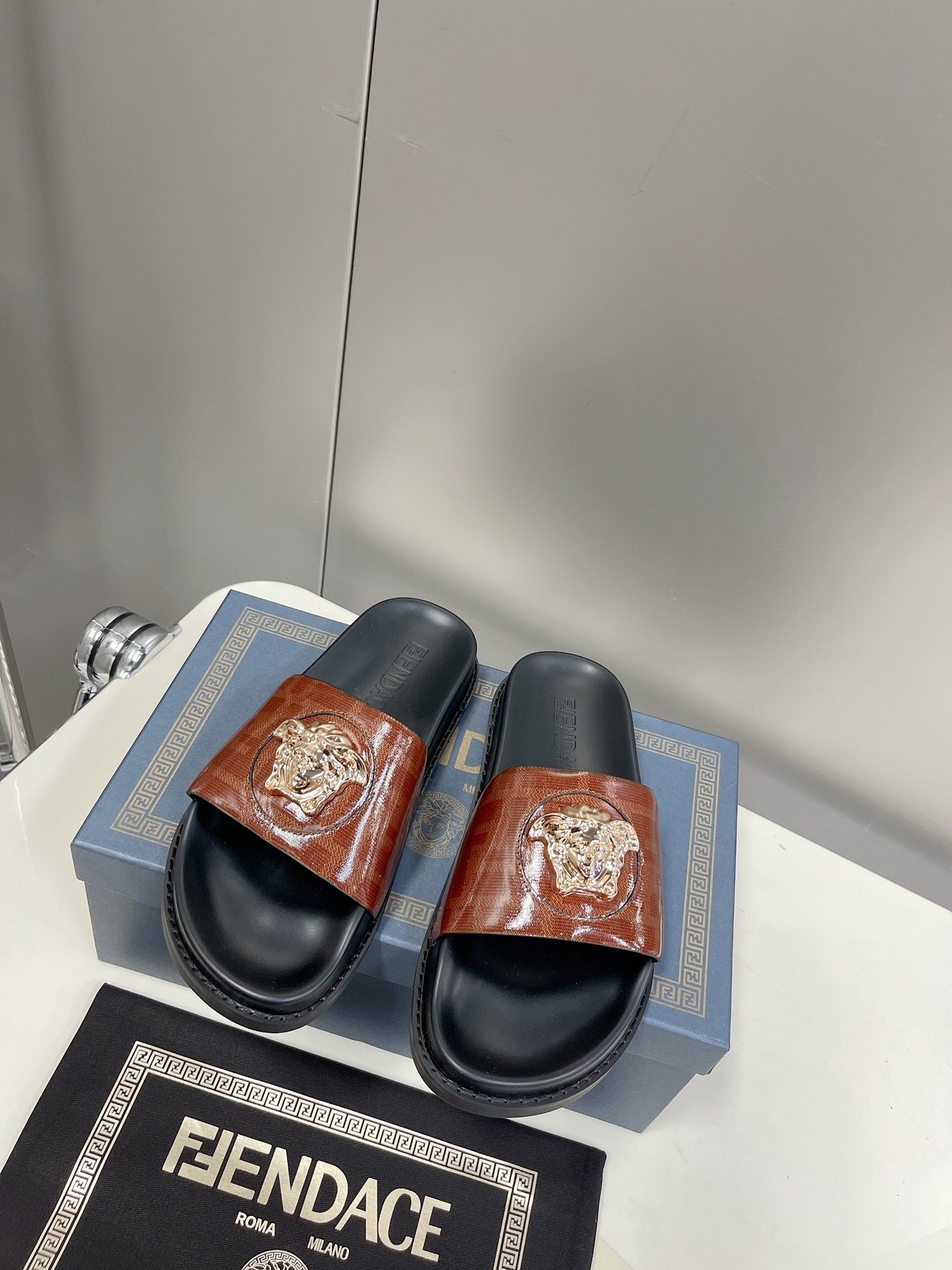 Luxury Shoes - FED - 518