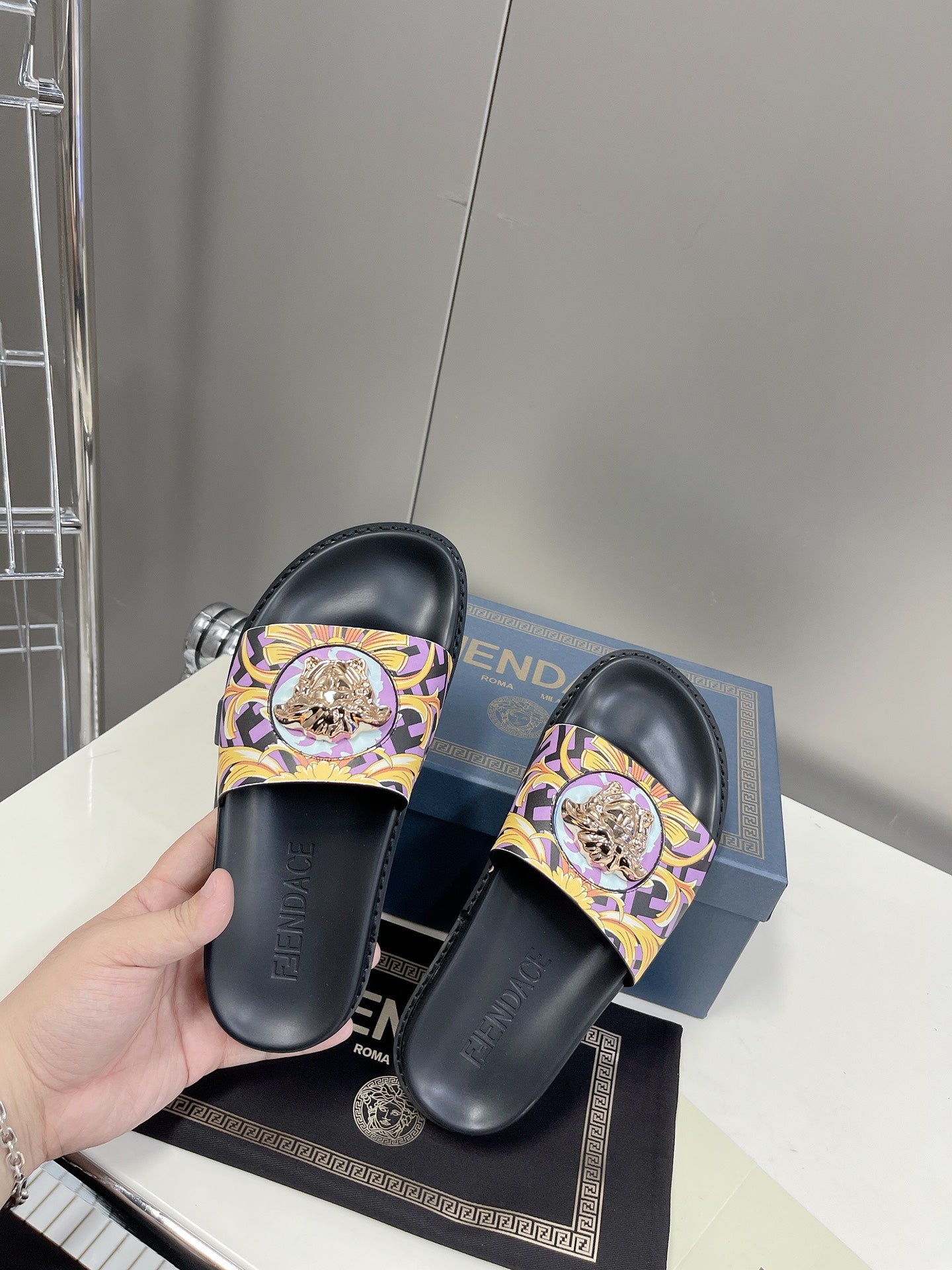 Luxury Shoes - FED - 517