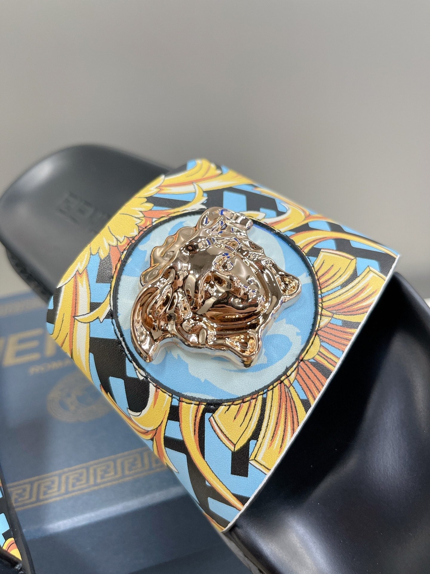 Luxury Shoes - FED - 513