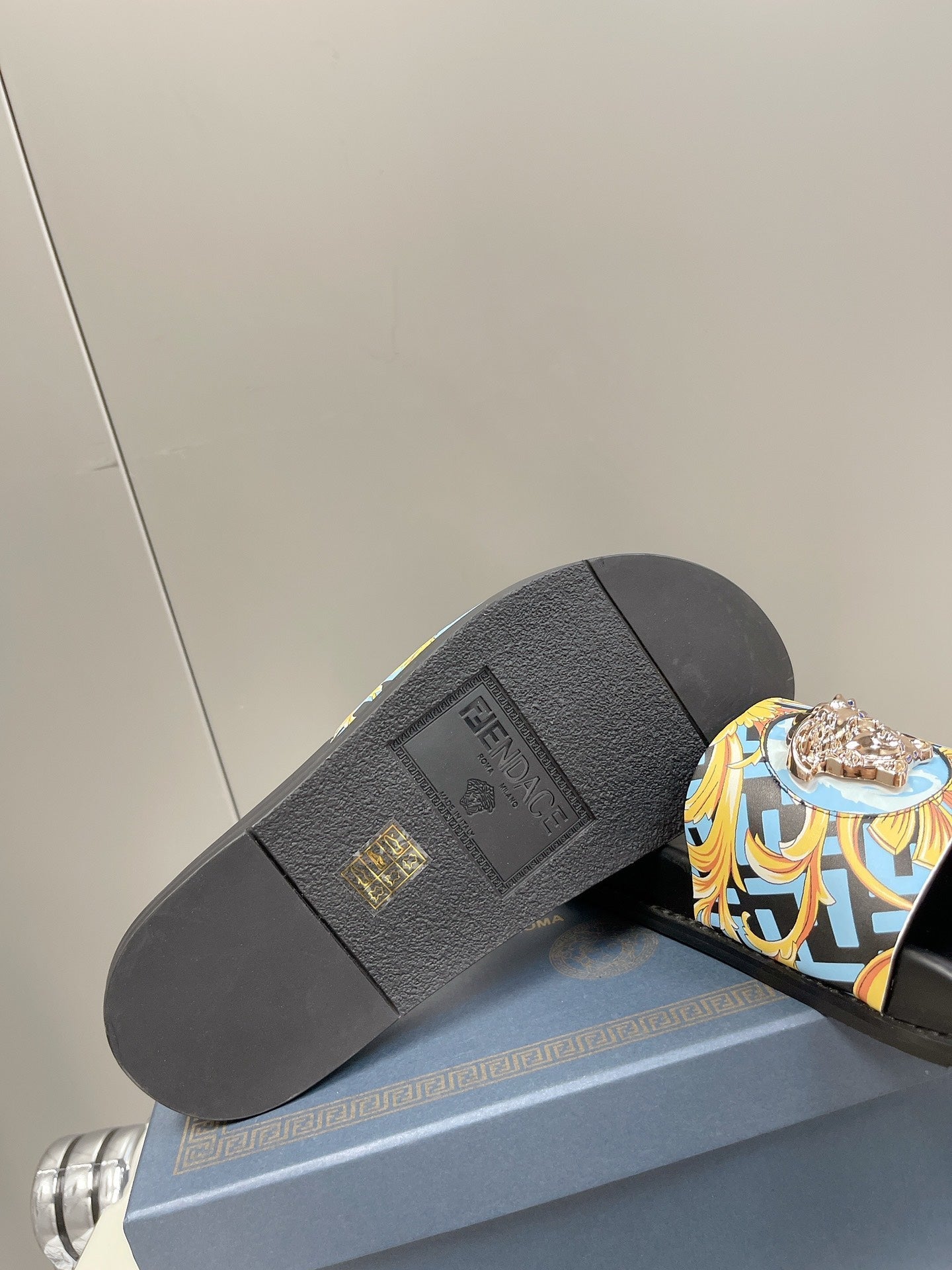 Luxury Shoes - FED - 513