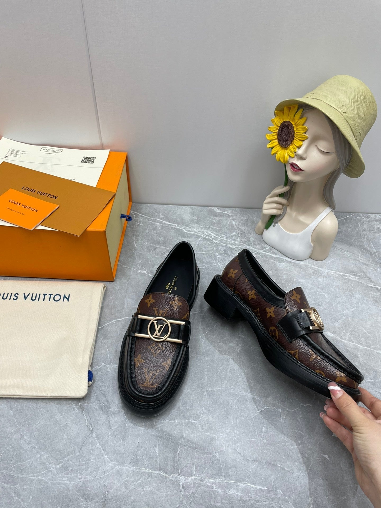 Luxury Shoes - LU-V - 1078