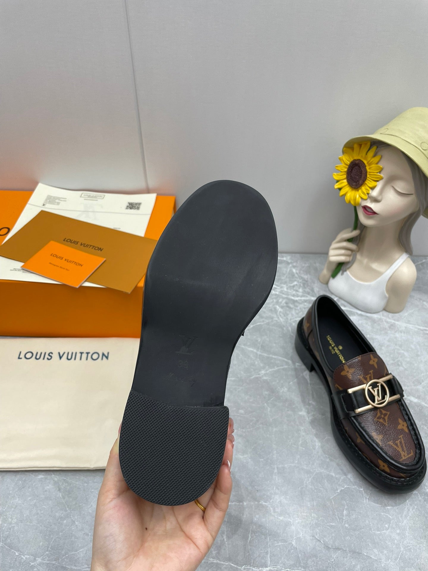 Luxury Shoes - LU-V - 1078