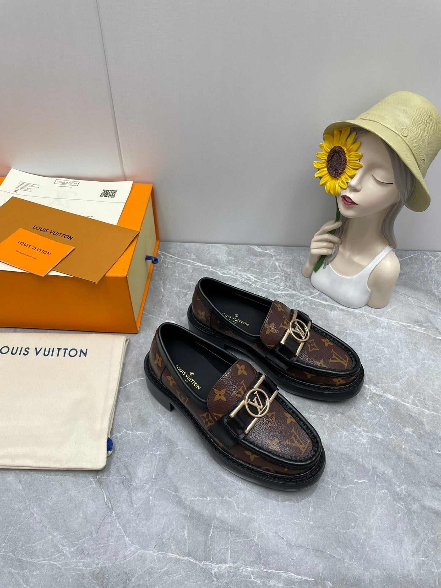 Luxury Shoes - LU-V - 1078