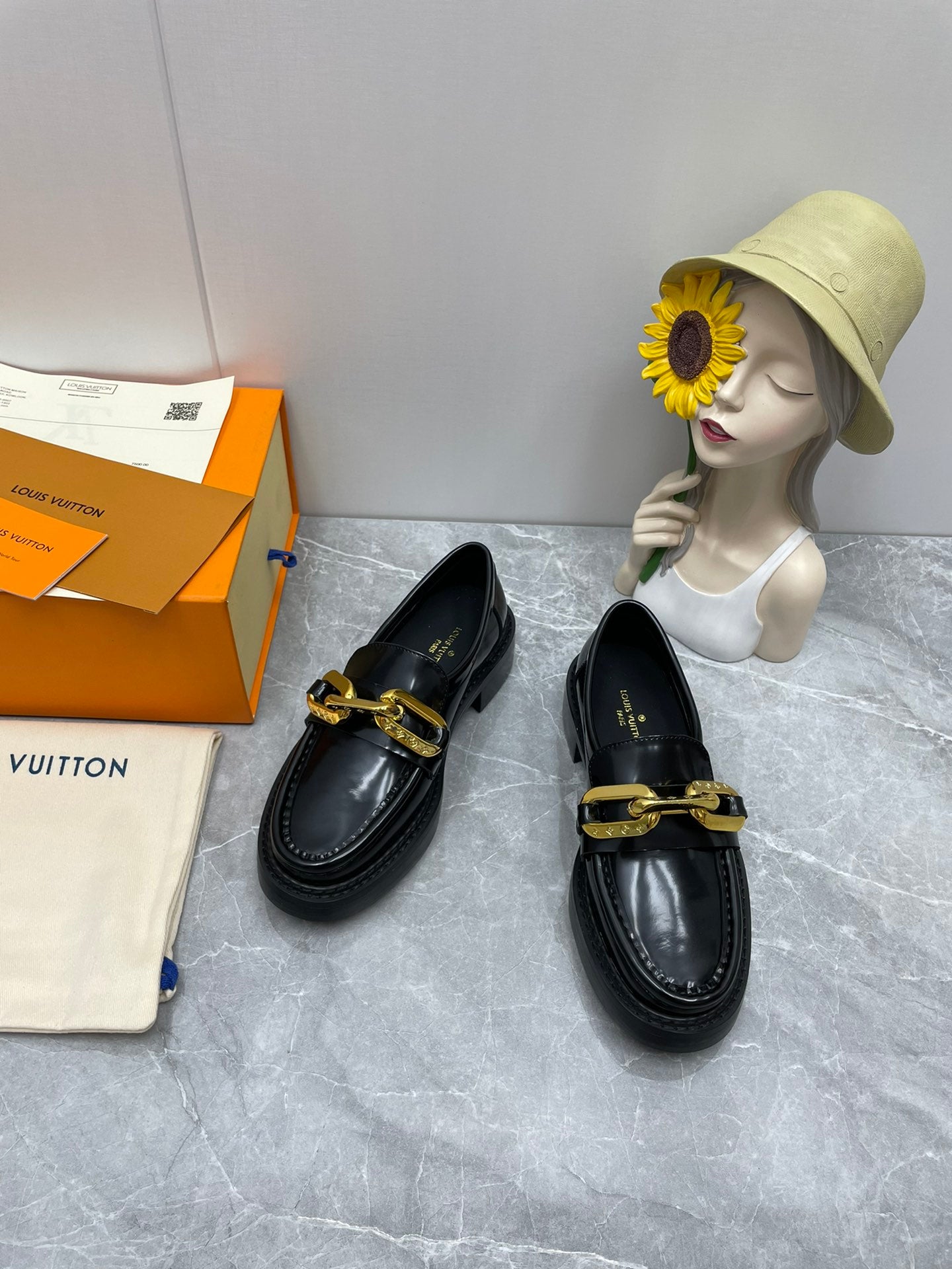 Luxury Shoes - LU-V - 1072