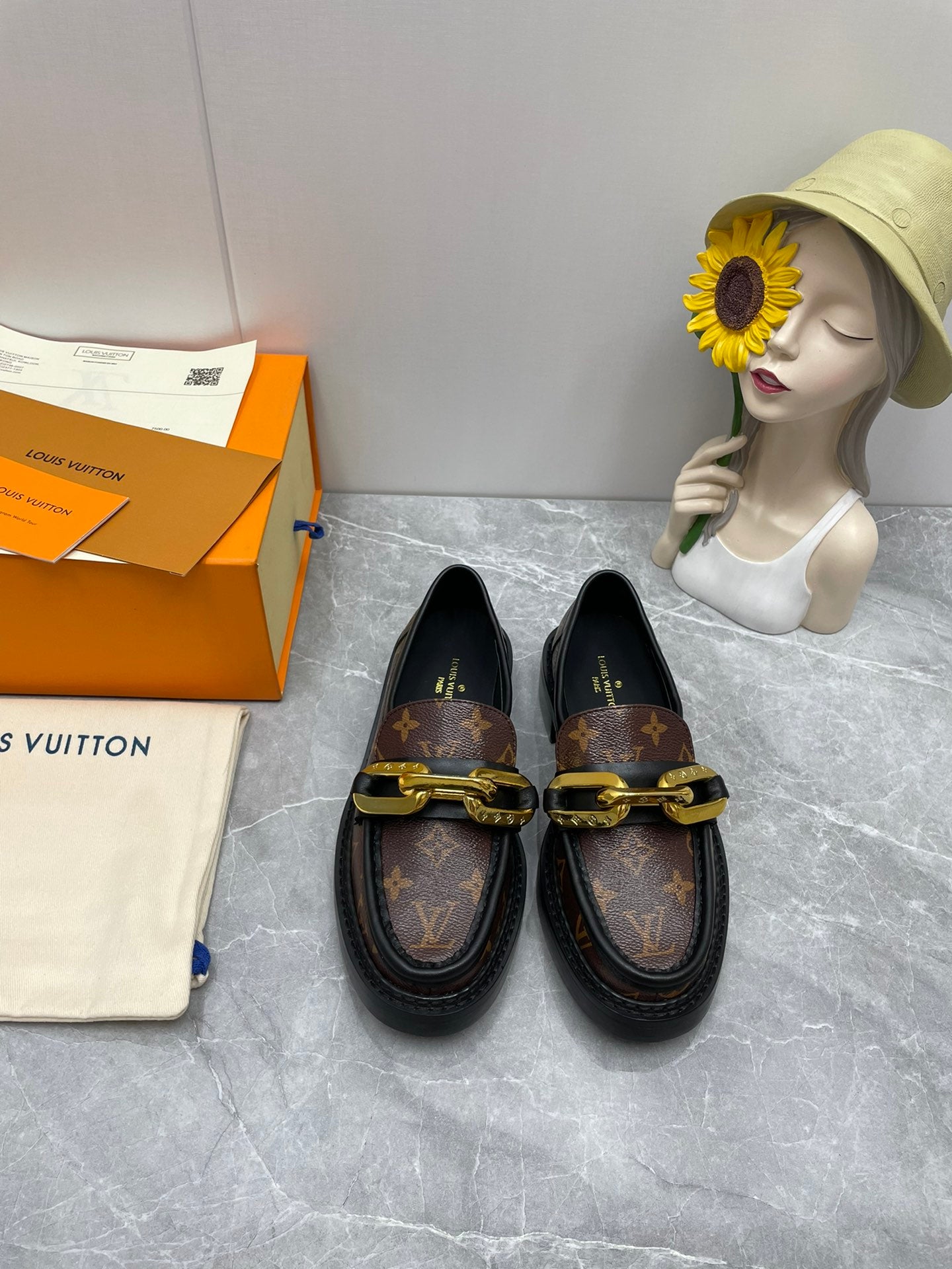 Luxury Shoes - LU-V - 1071