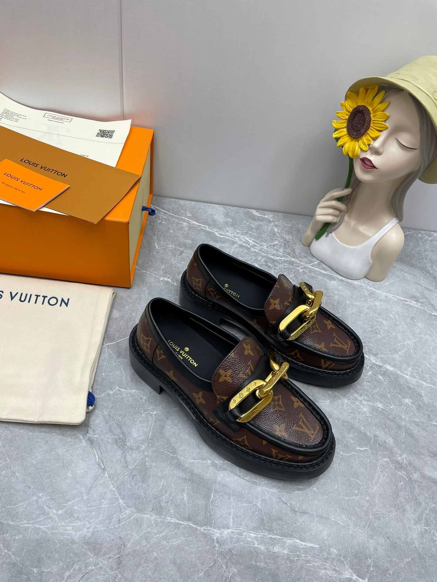 Luxury Shoes - LU-V - 1071