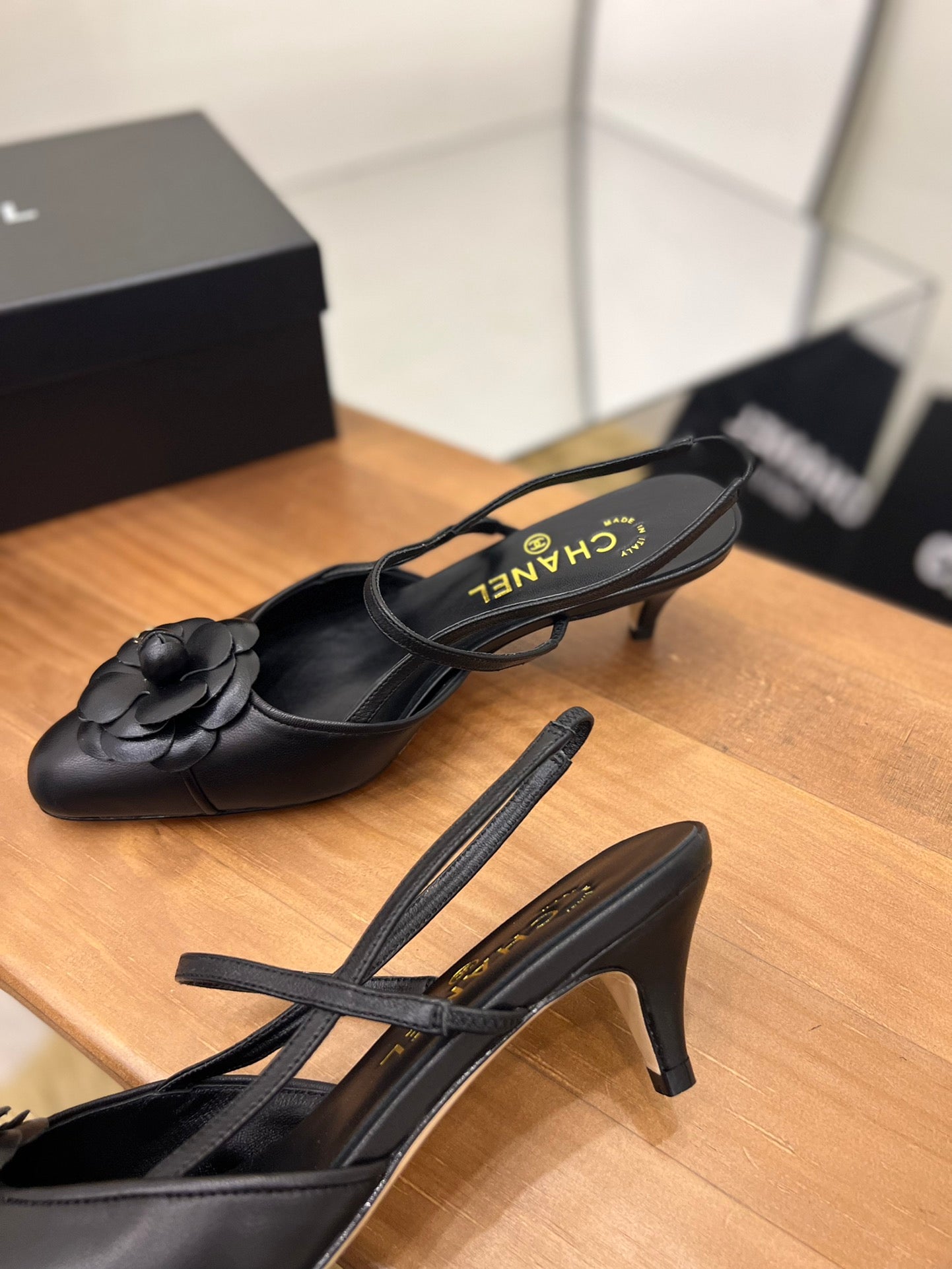 Luxury Shoes Sandals - CHL - 1505