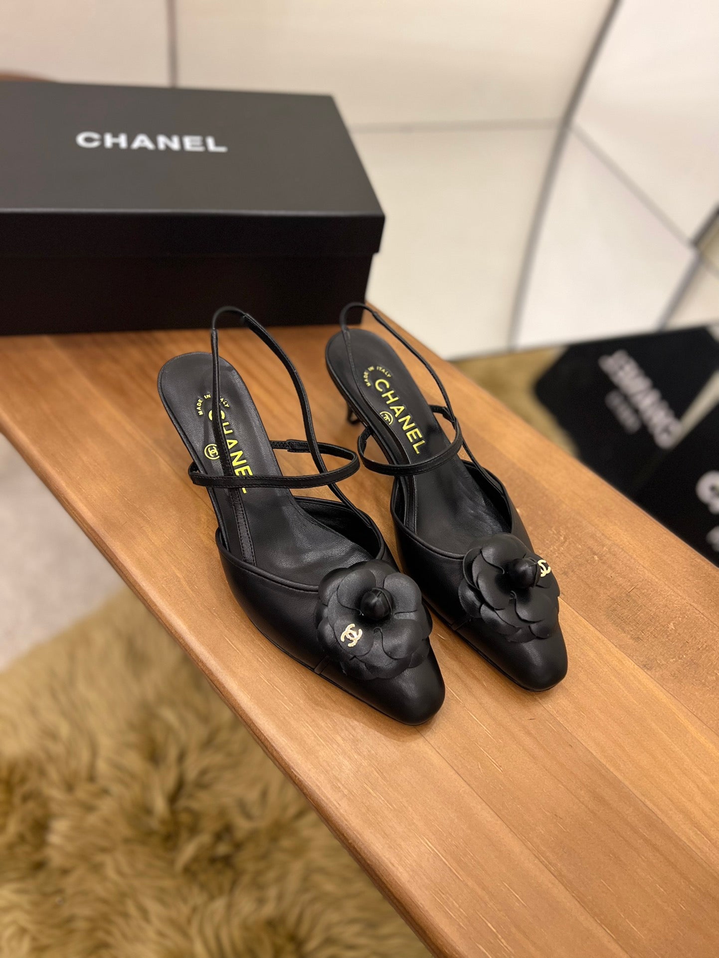 Luxury Shoes Sandals - CHL - 1505