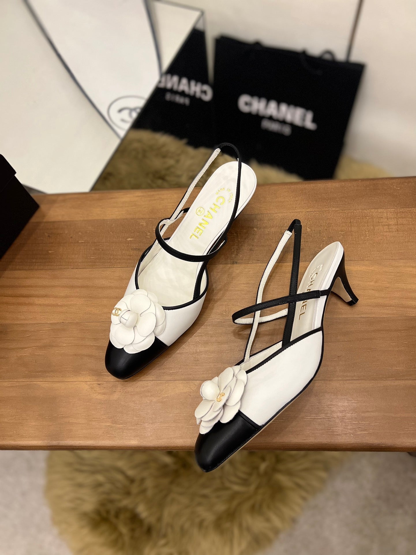 Luxury Shoes Sandals - CHL - 1504