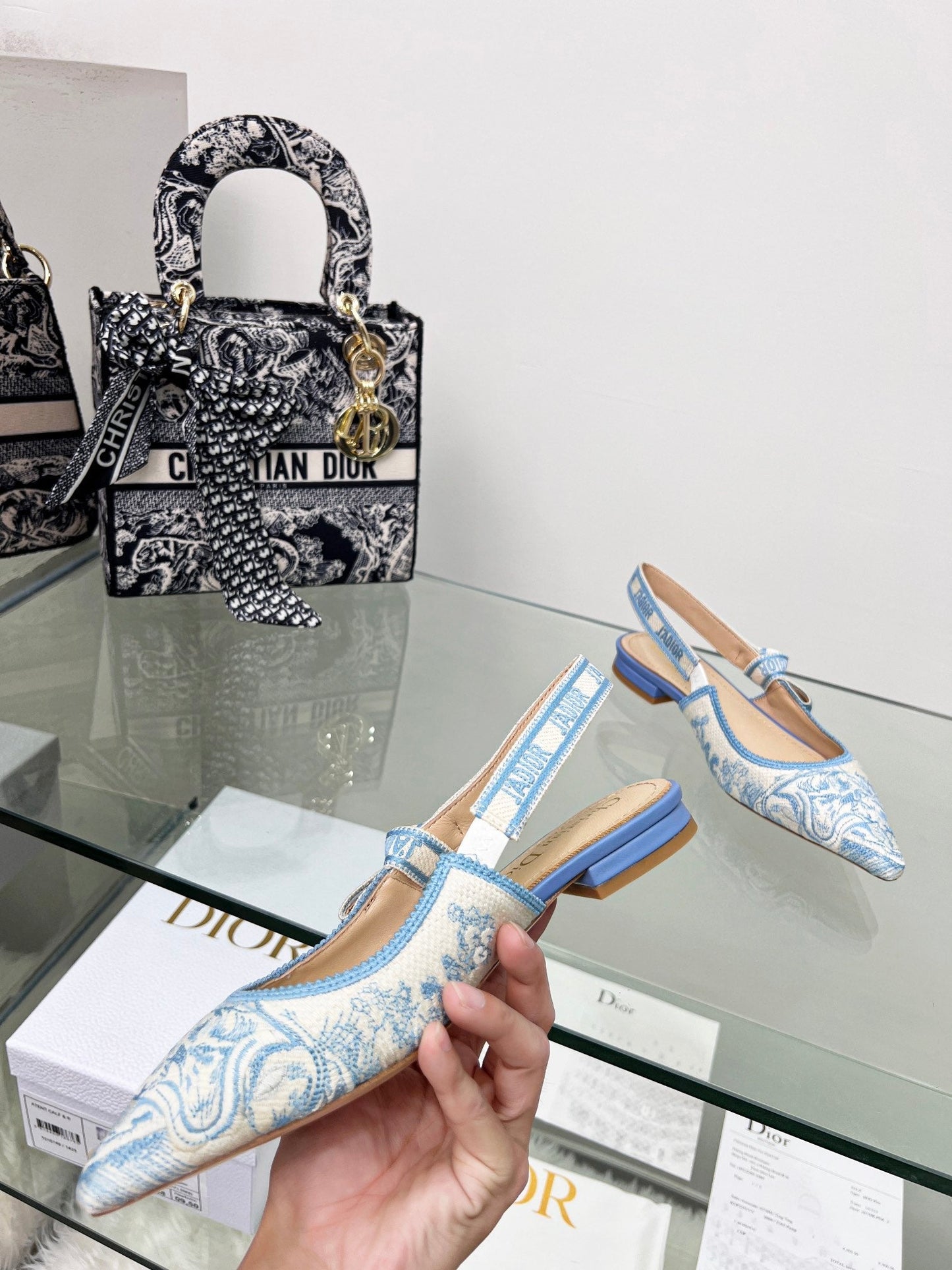 Luxury Shoes - DIR - 994