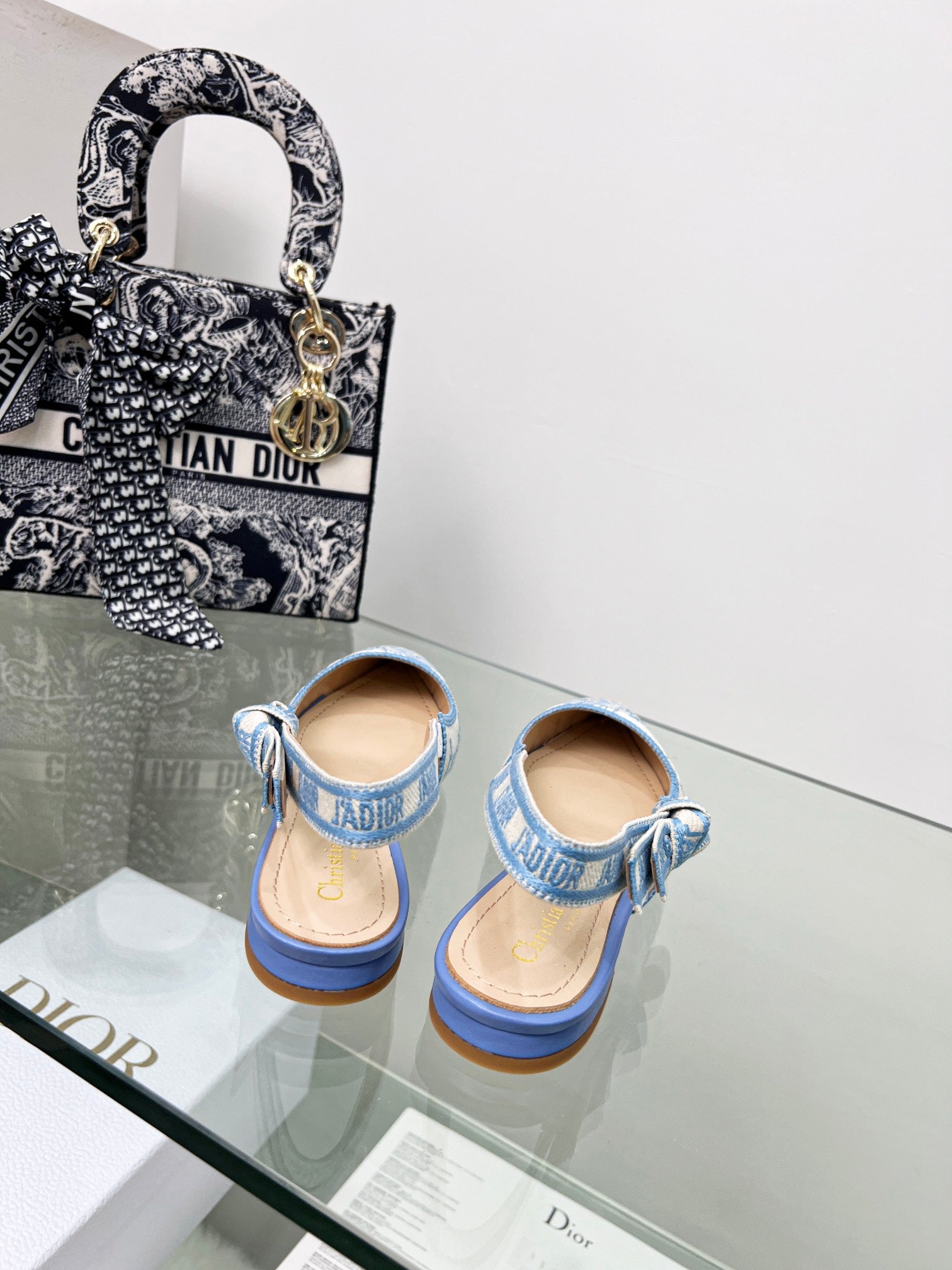 Luxury Shoes - DIR - 994