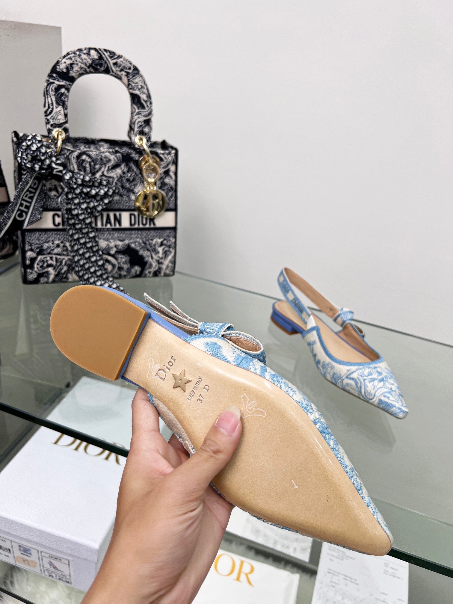 Luxury Shoes - DIR - 994