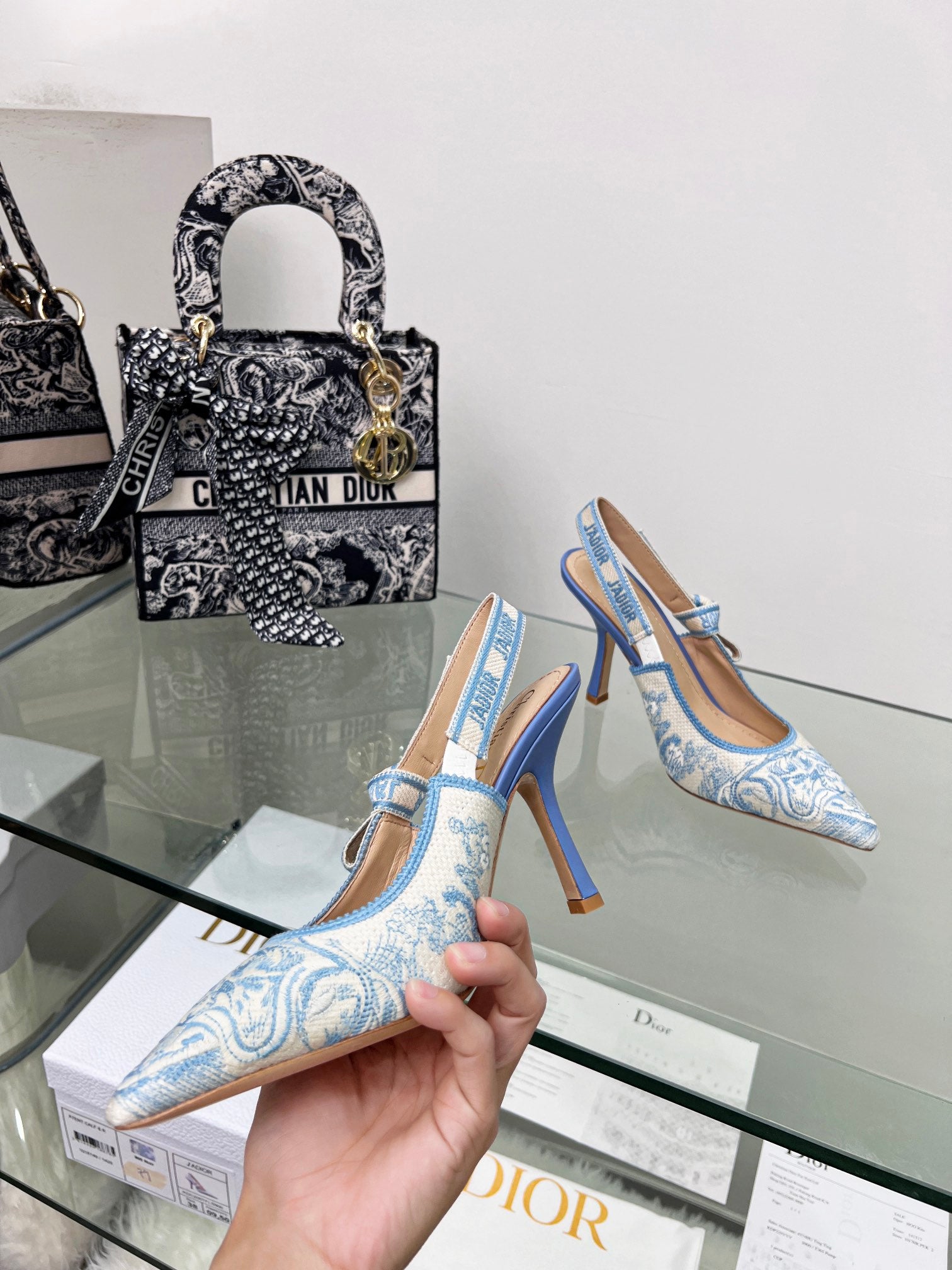 Luxury Shoes - DIR - 992