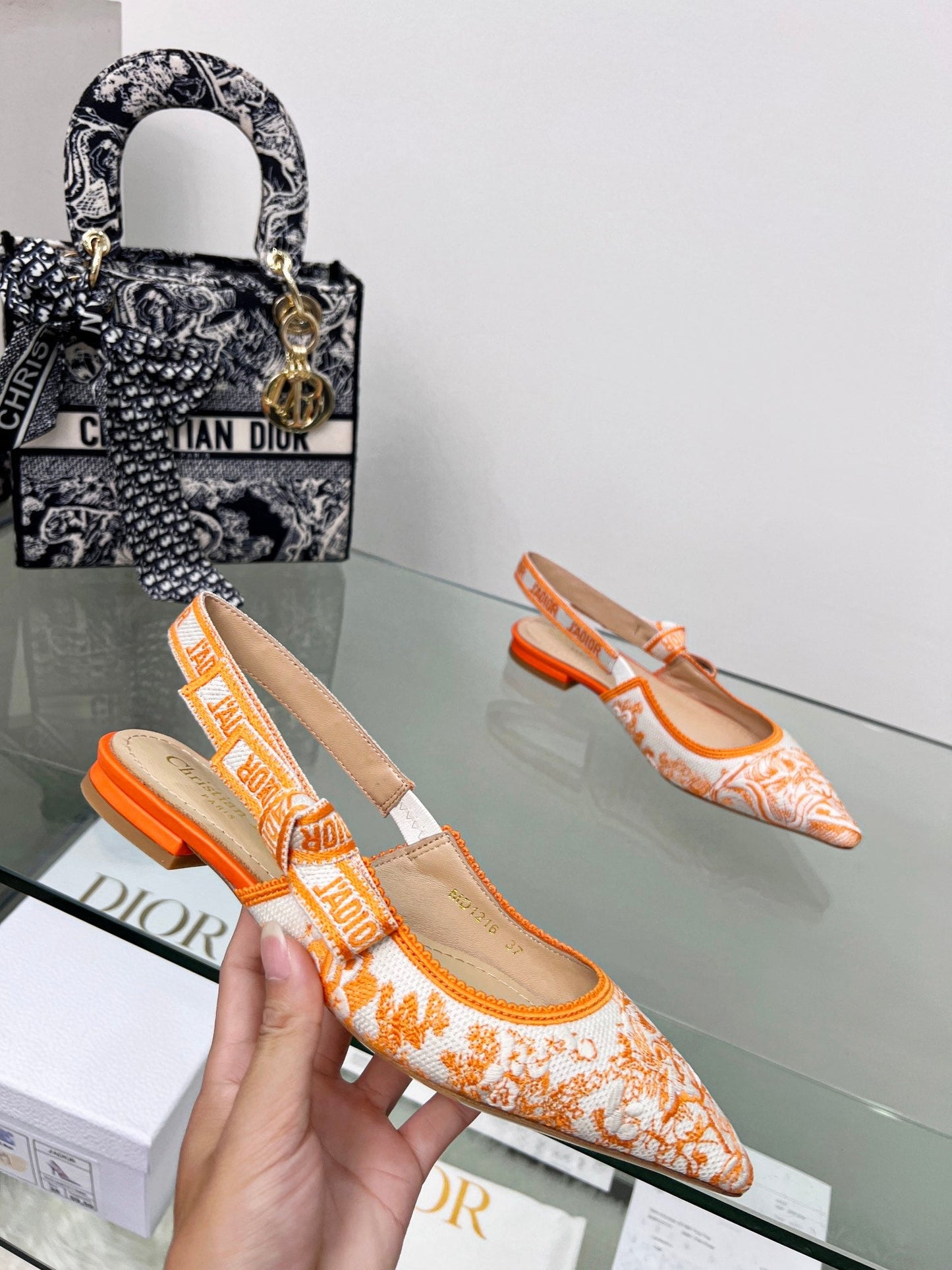 Luxury Shoes - DIR - 991