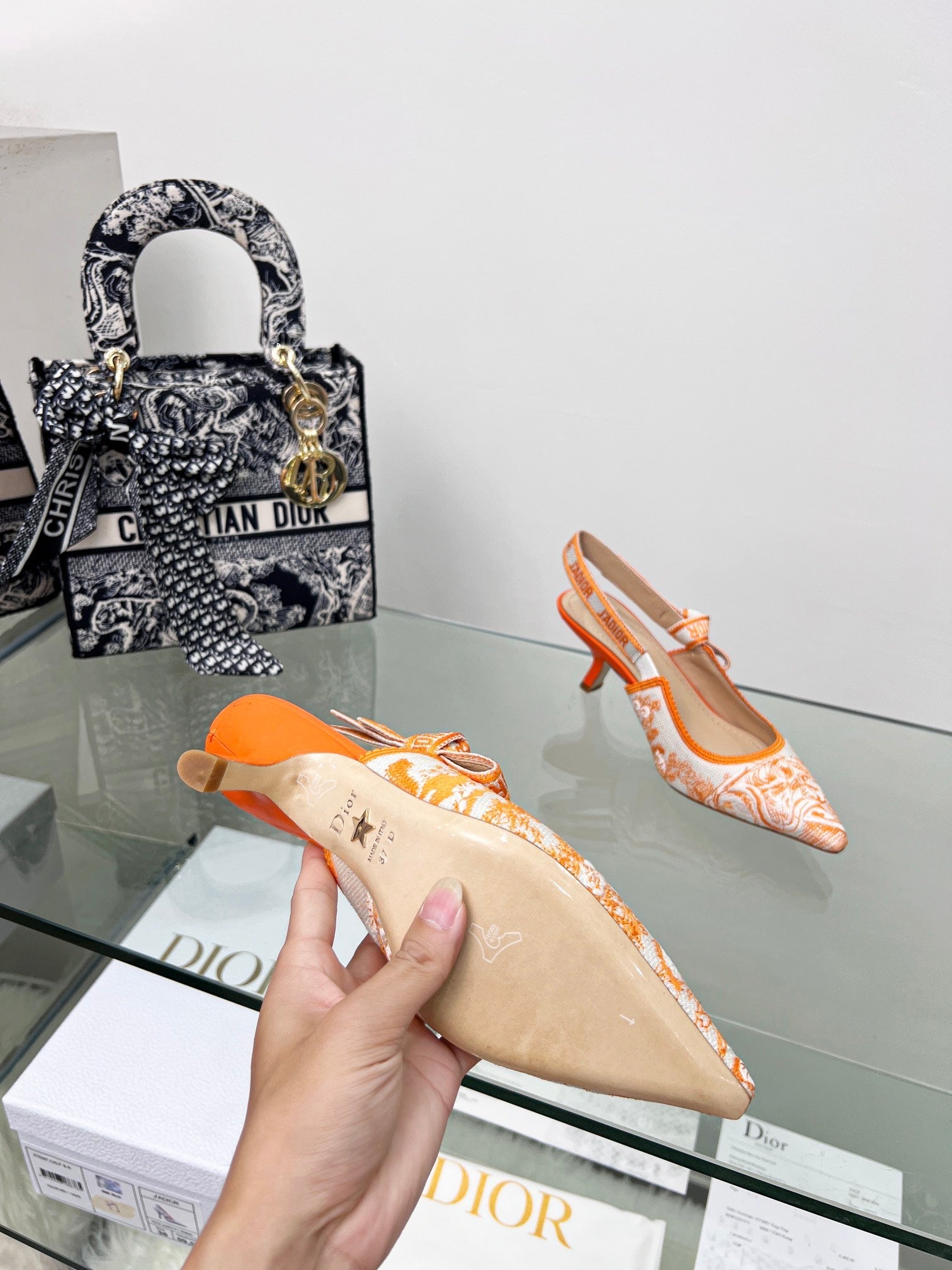 Luxury Shoes - DIR - 990