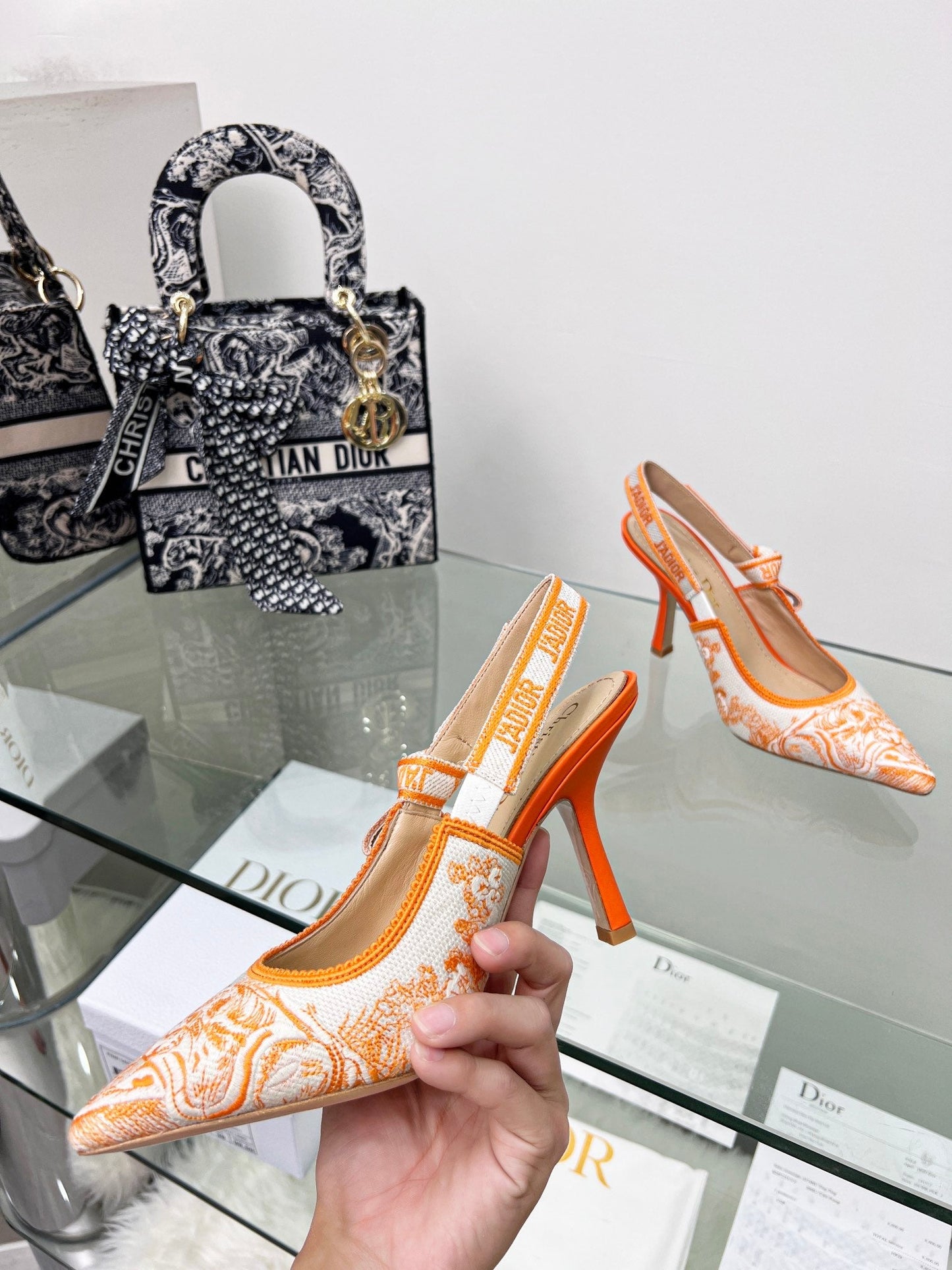 Luxury Shoes - DIR - 989