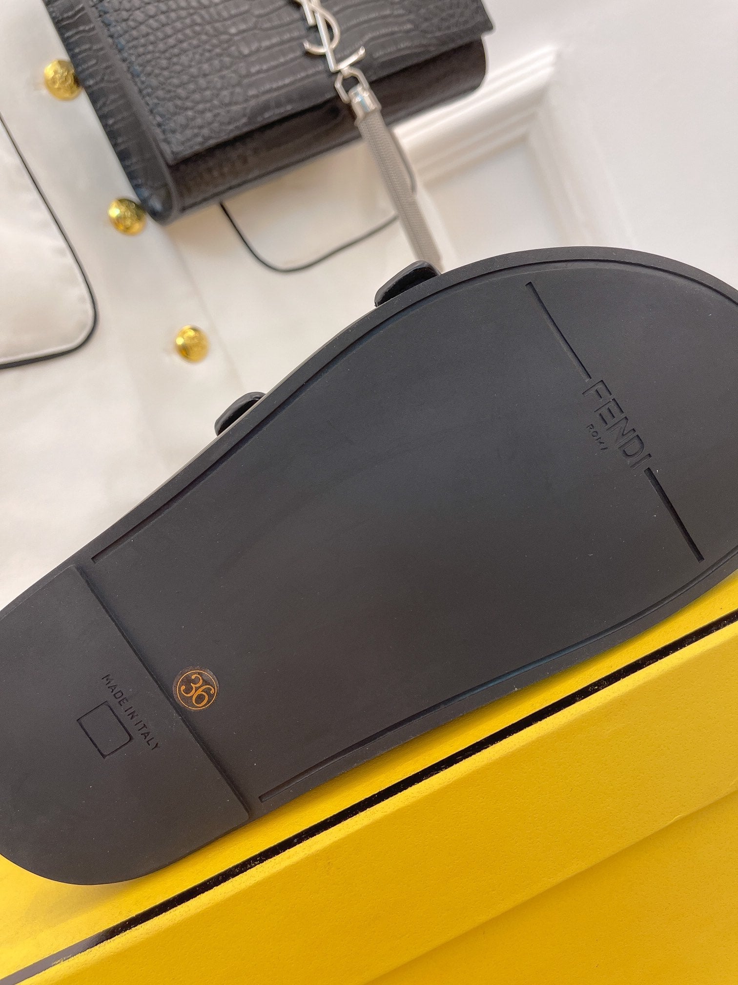 Luxury Shoes - FED - 504