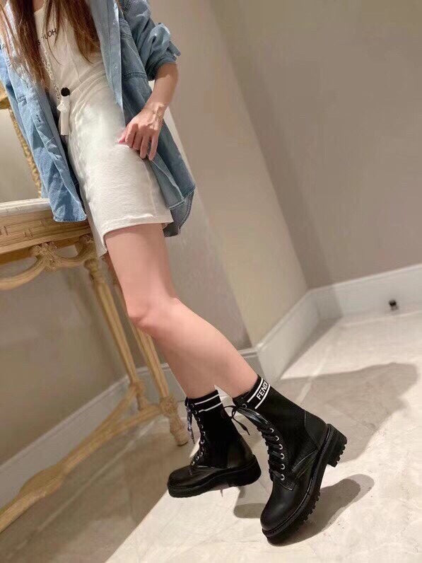 Luxury Shoes - FED - 495