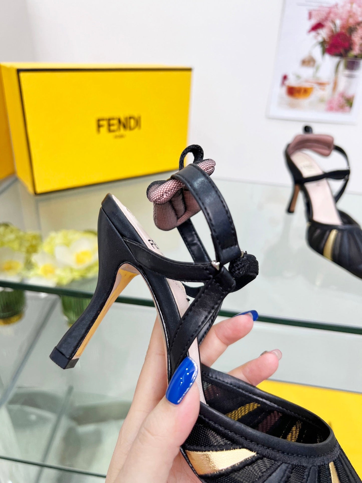 Luxury Shoes - FED - 484