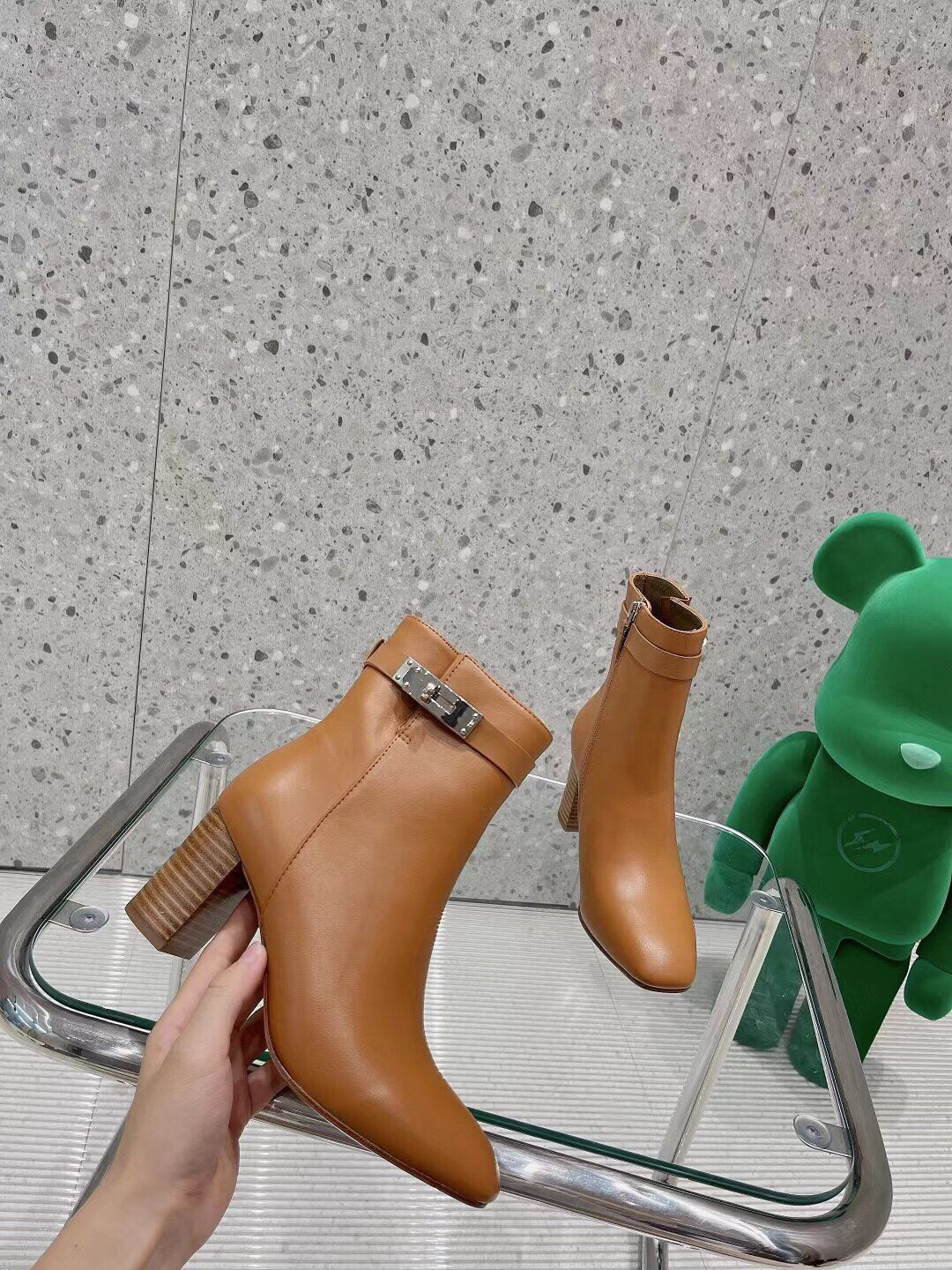 Luxury Shoes - HMS - 660