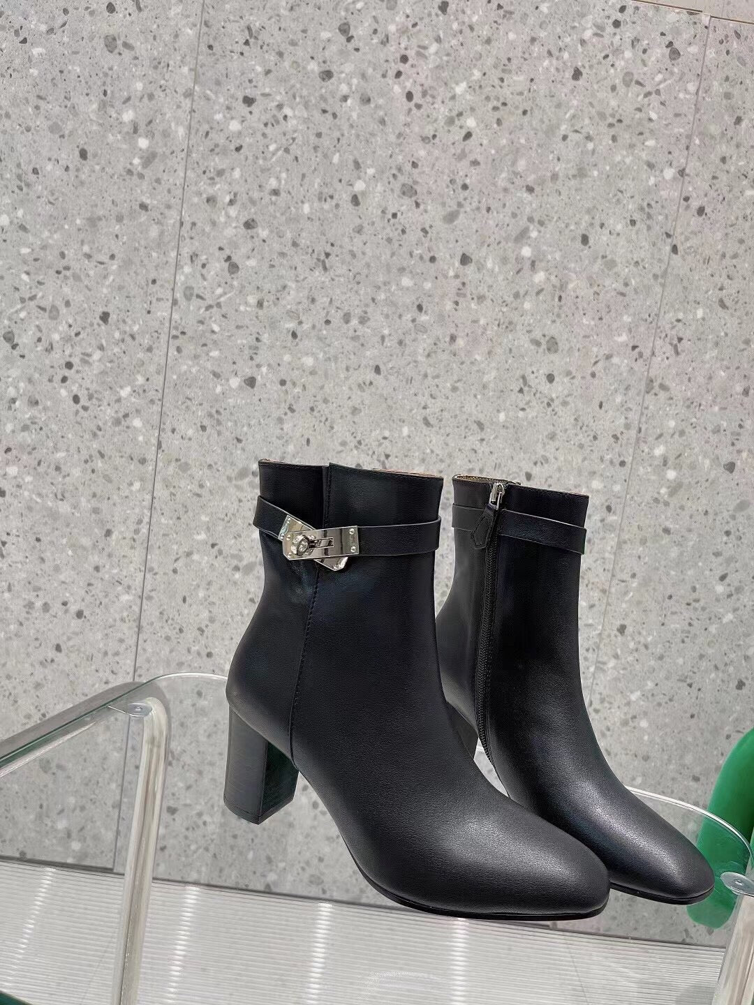 Luxury Shoes - HMS - 661