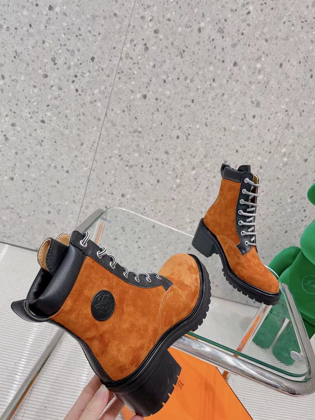 Luxury Shoes - HMS - 676