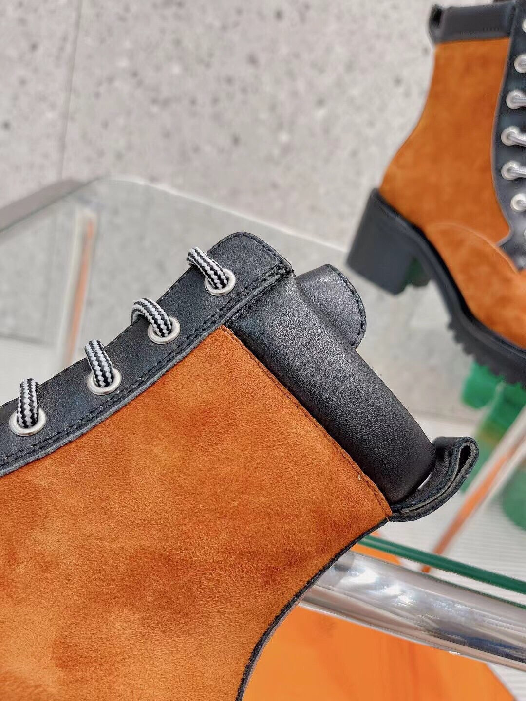 Luxury Shoes - HMS - 676