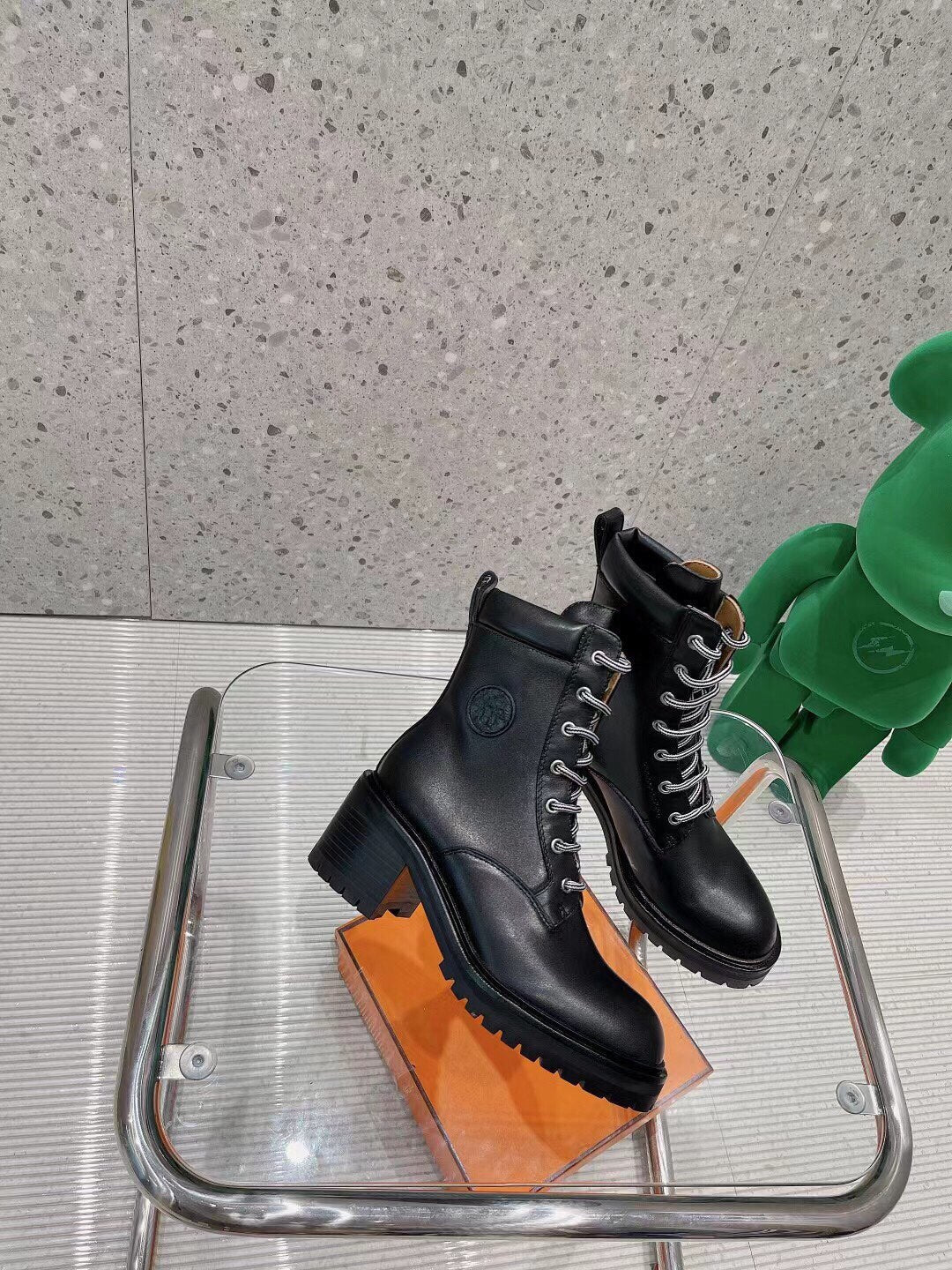 Luxury Shoes - HMS - 678