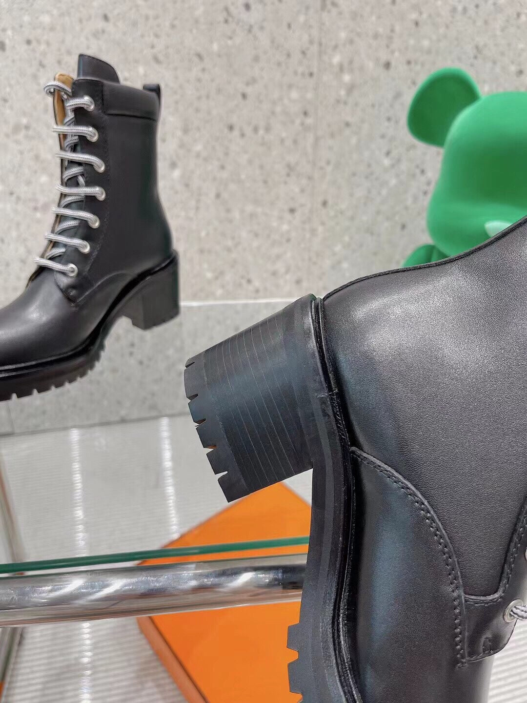 Luxury Shoes - HMS - 678