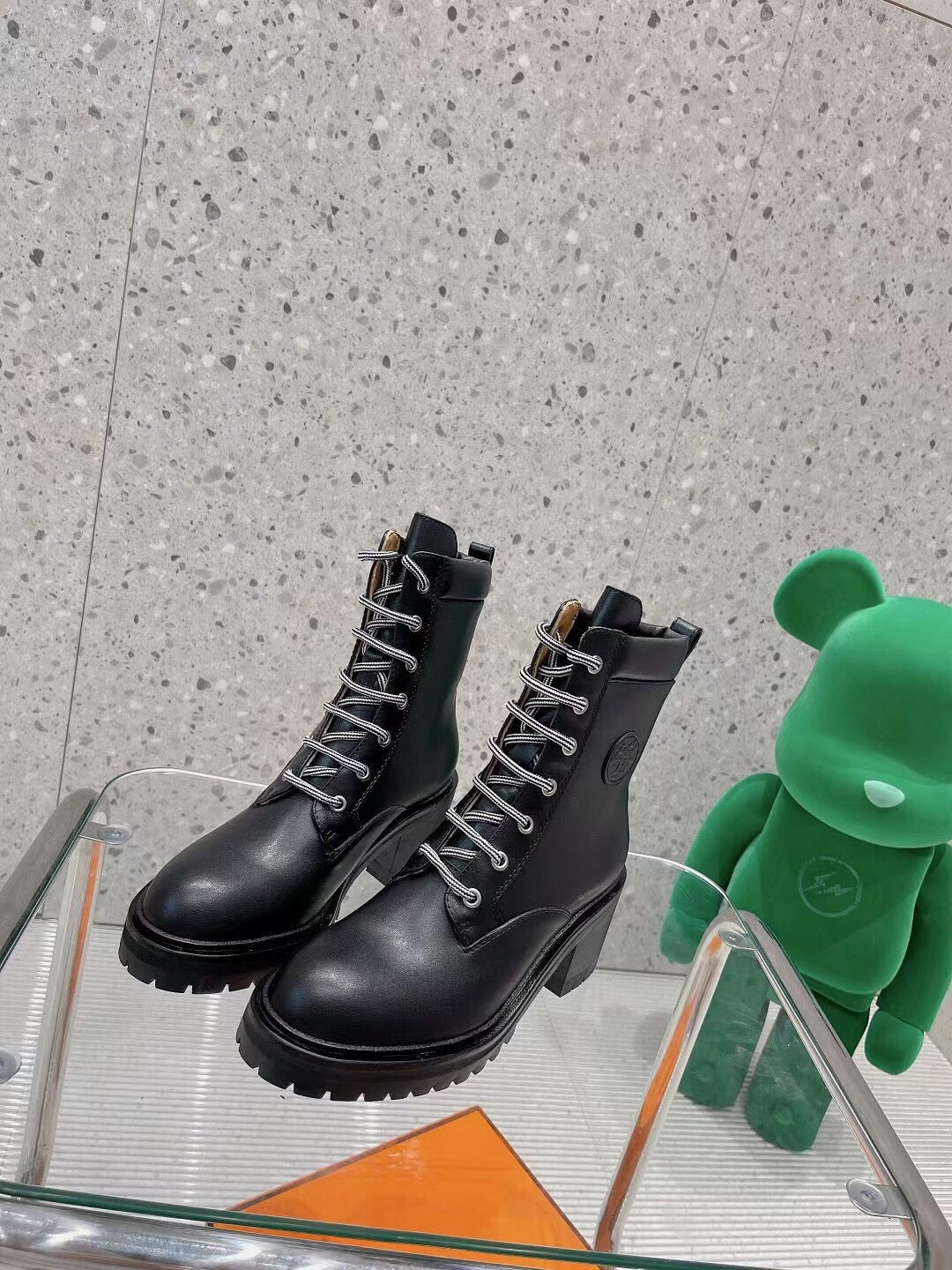 Luxury Shoes - HMS - 678