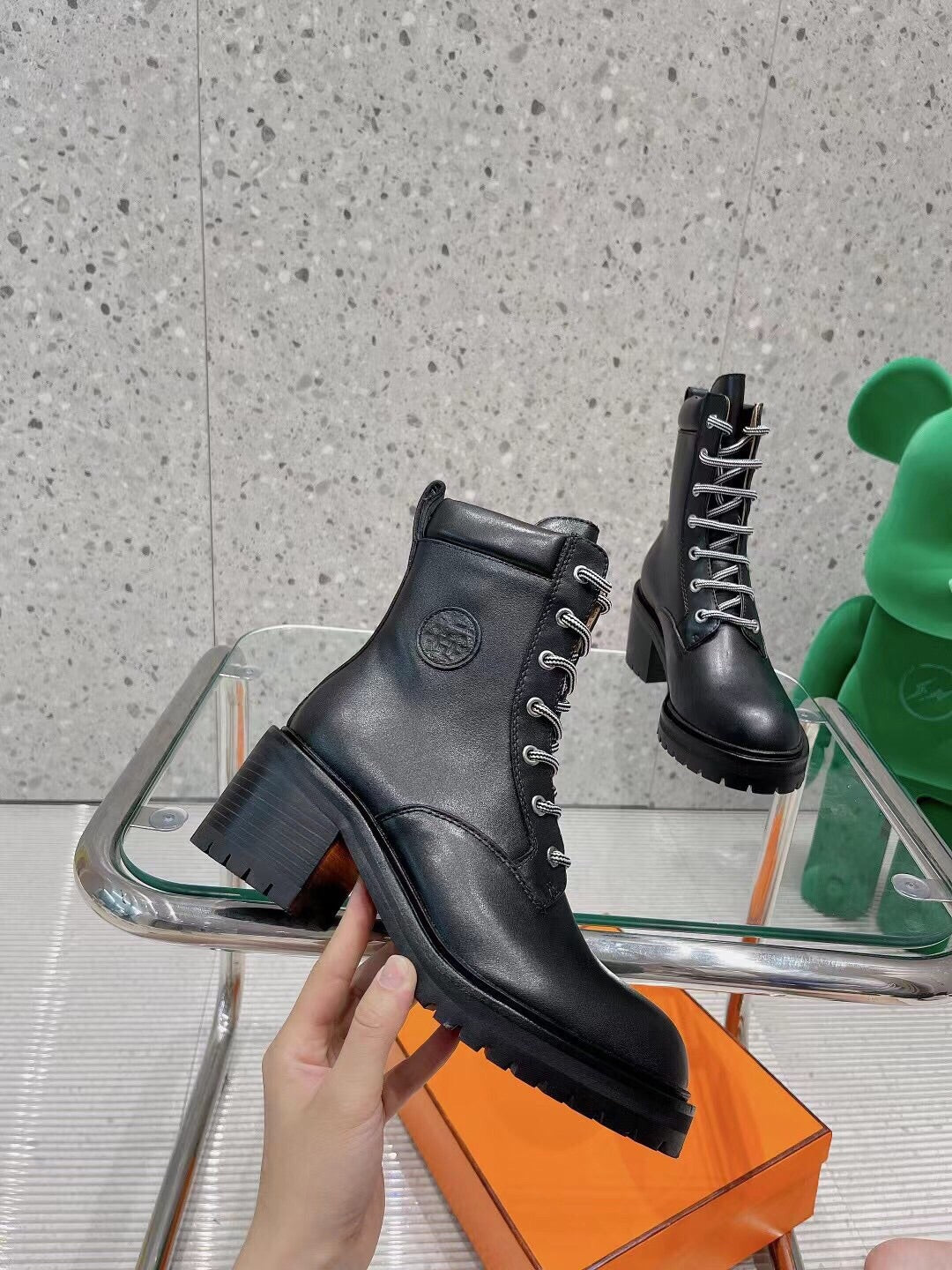 Luxury Shoes - HMS - 678