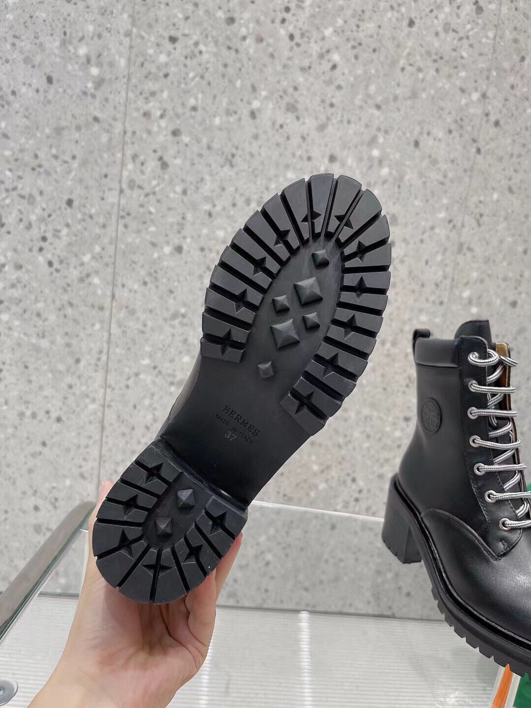 Luxury Shoes - HMS - 678