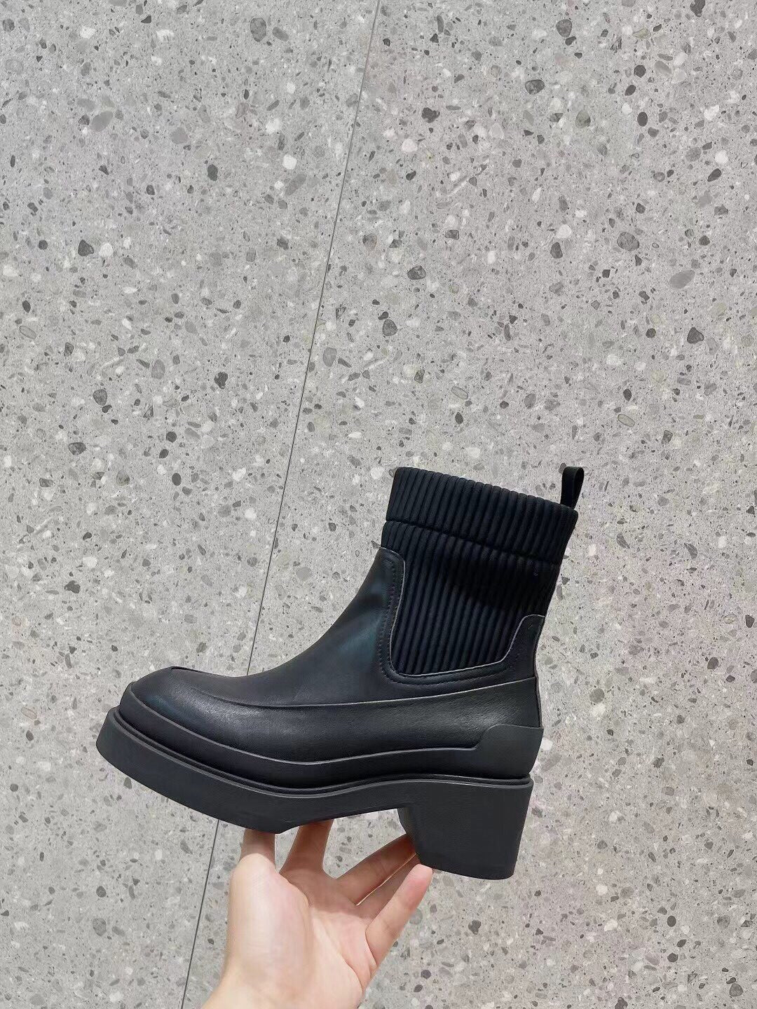 Luxury Shoes - HMS - 674