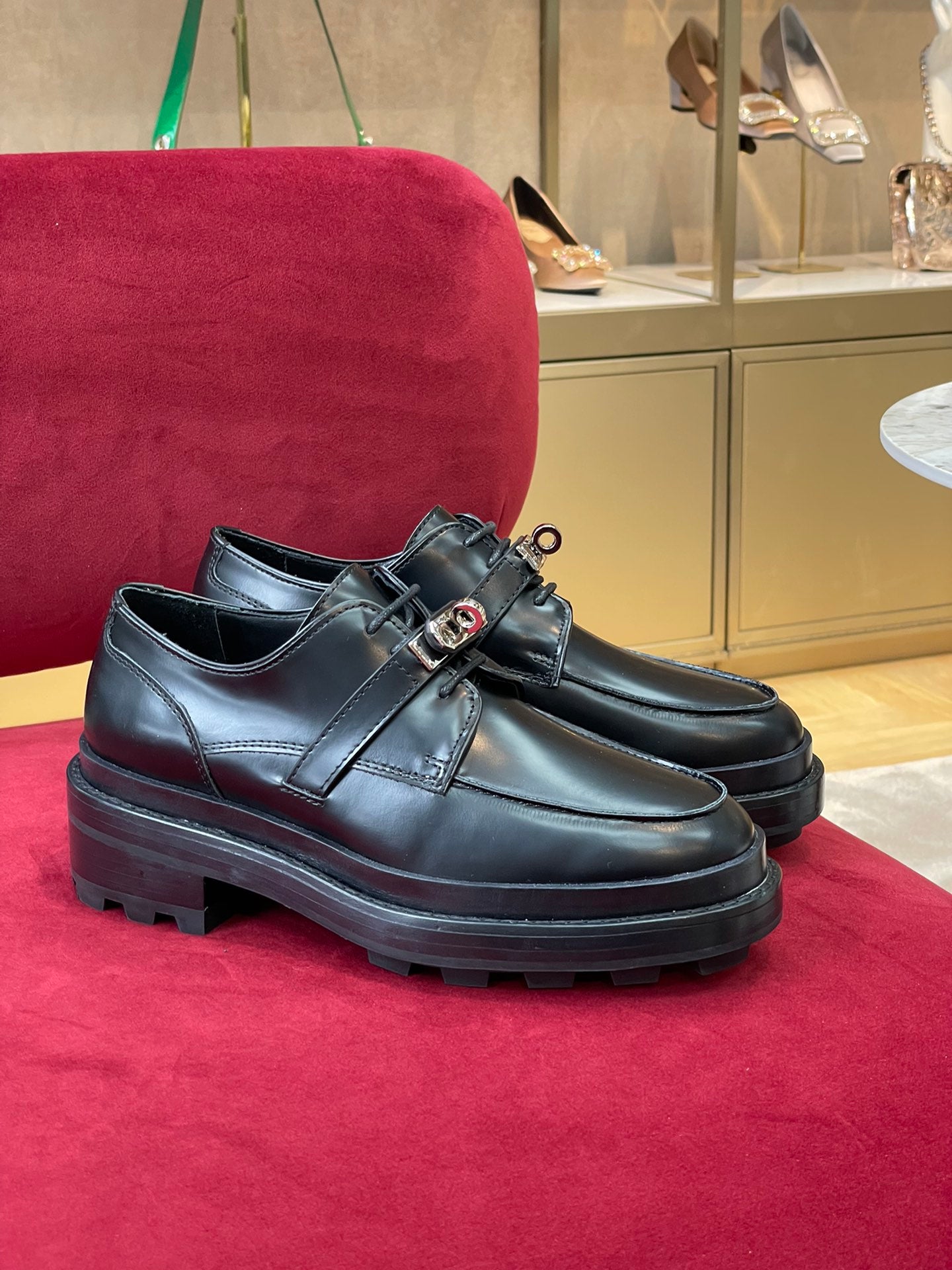 Luxury Shoes - HMS - 722