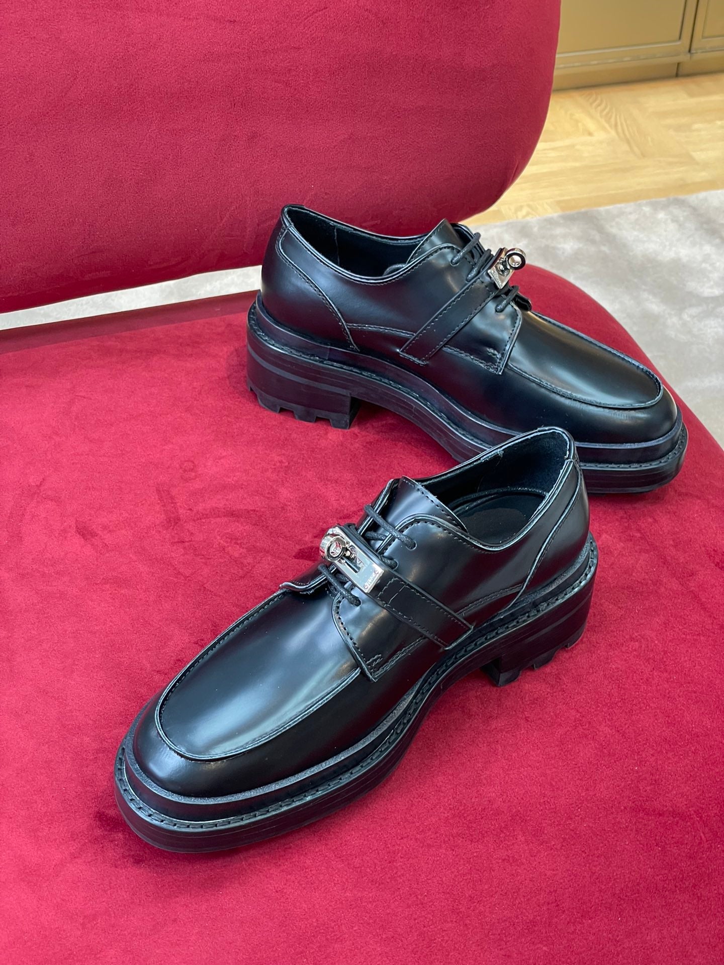 Luxury Shoes - HMS - 722