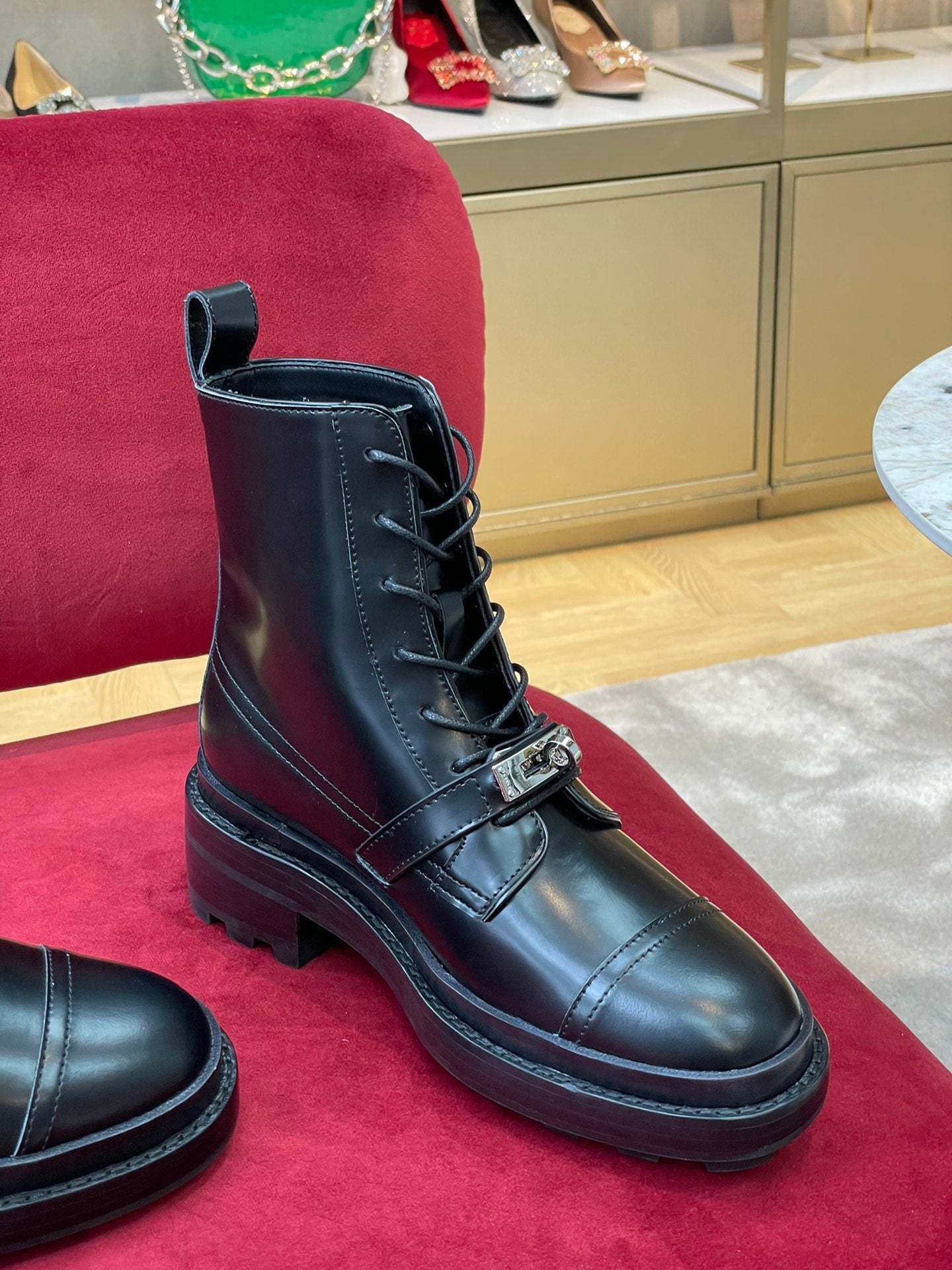 Luxury Shoes - HMS - 720