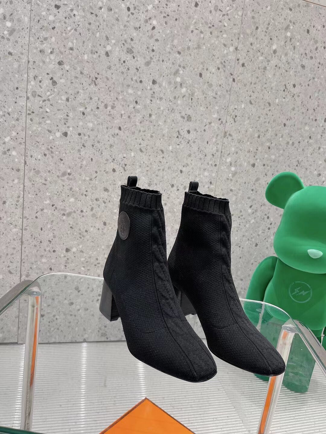 Luxury Shoes - HMS - 666