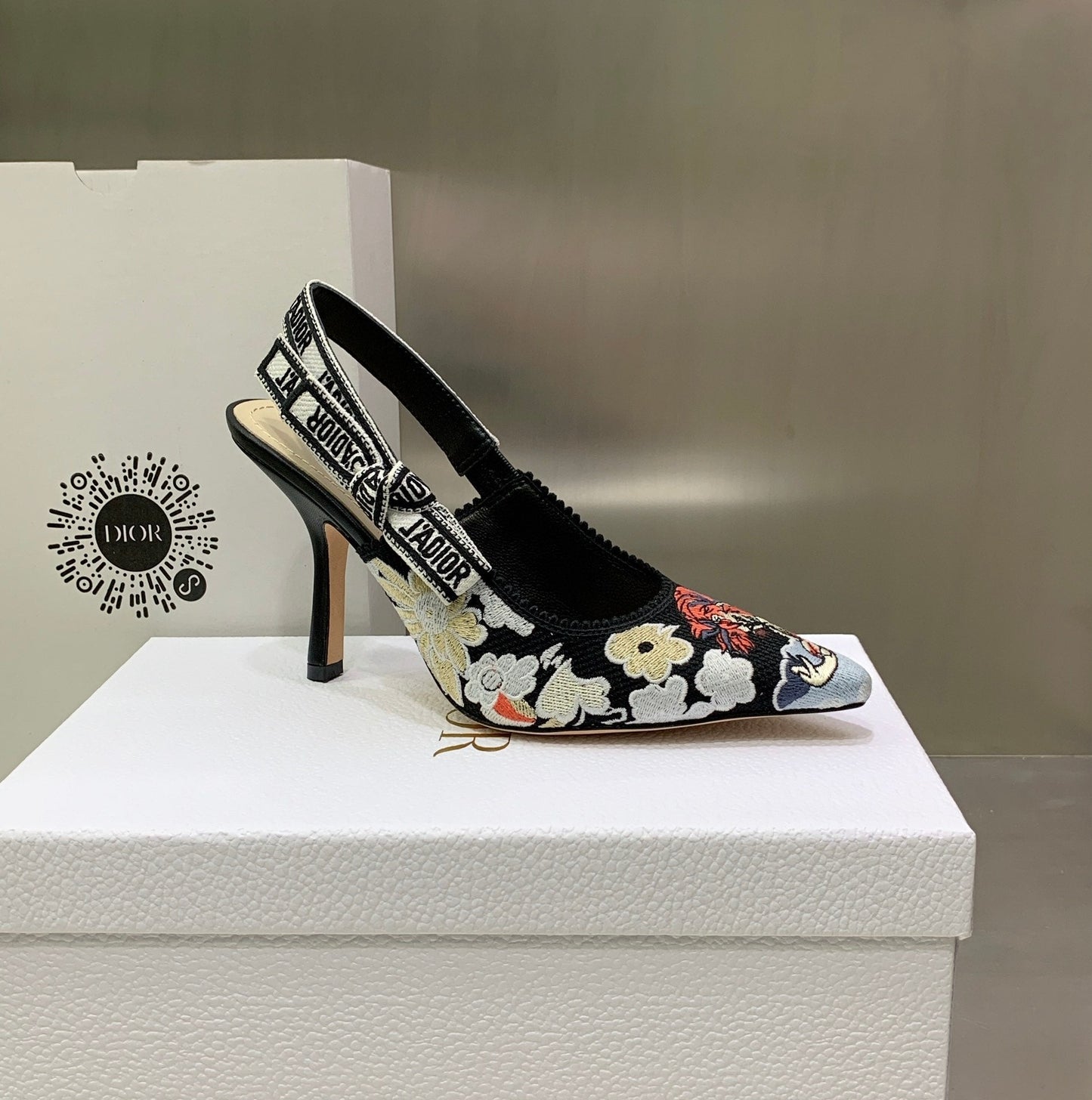 Luxury Shoes - DIR - 949