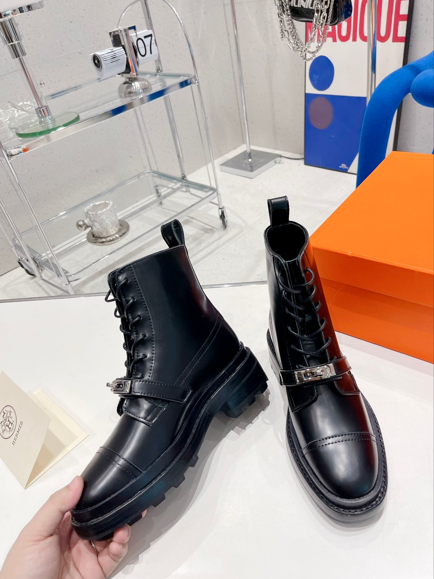 Luxury Shoes - HMS - 657