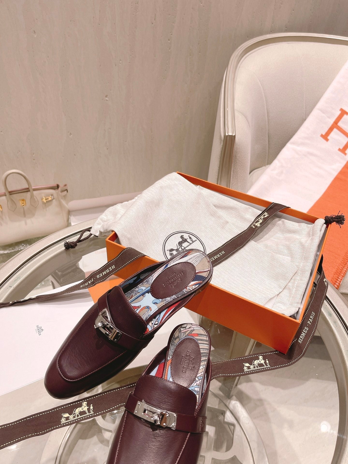 Luxury Shoes - HMS - 640