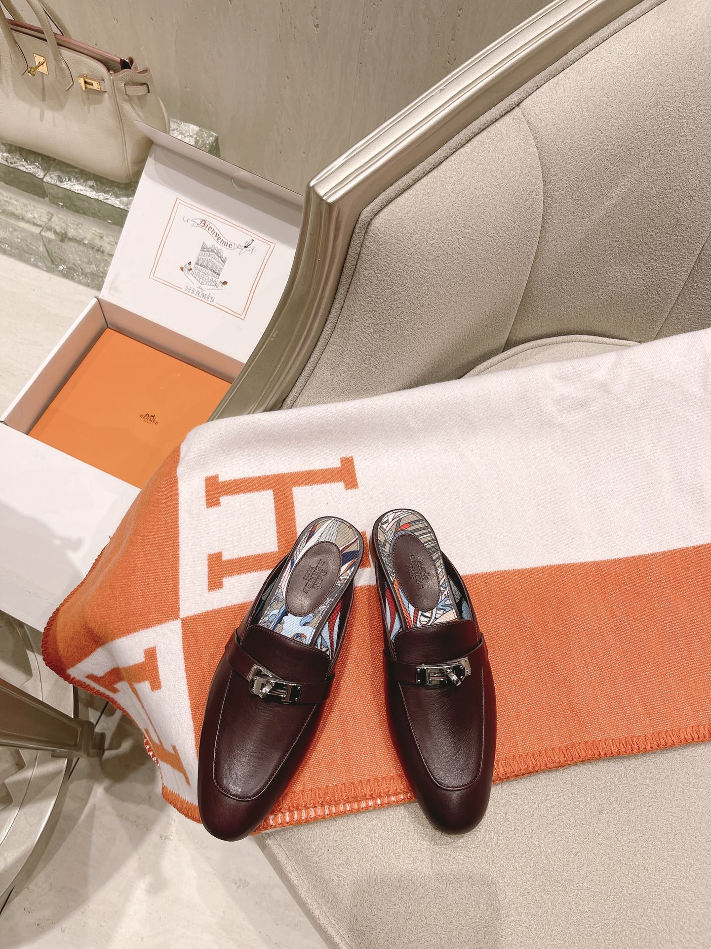 Luxury Shoes - HMS - 640